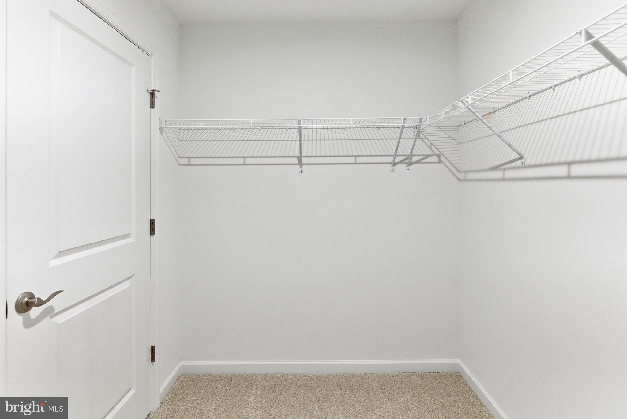 ROSEHILL MANOR - Residential