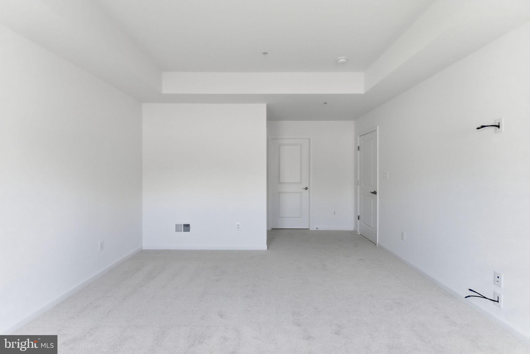 ROSEHILL MANOR - Residential