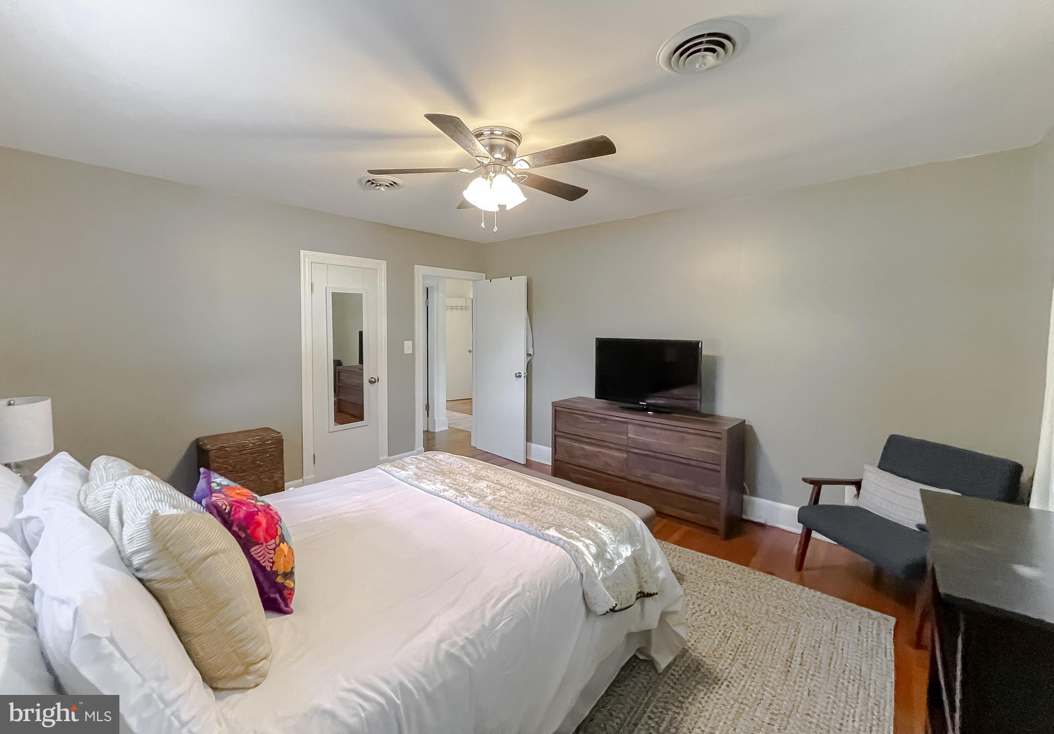 LEONARDTOWN - Residential