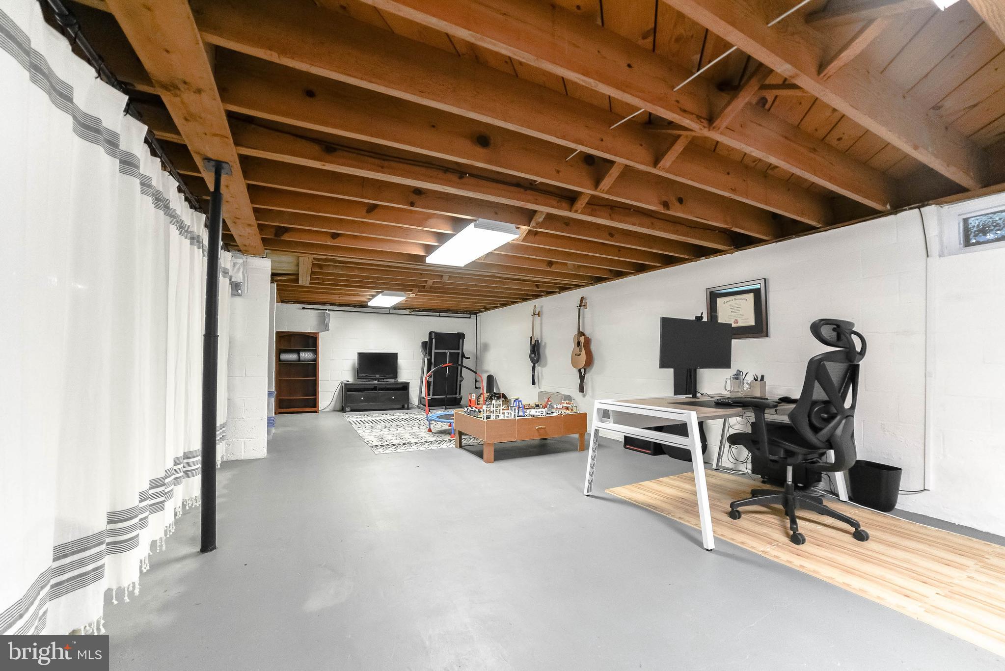 LEONARDTOWN - Residential