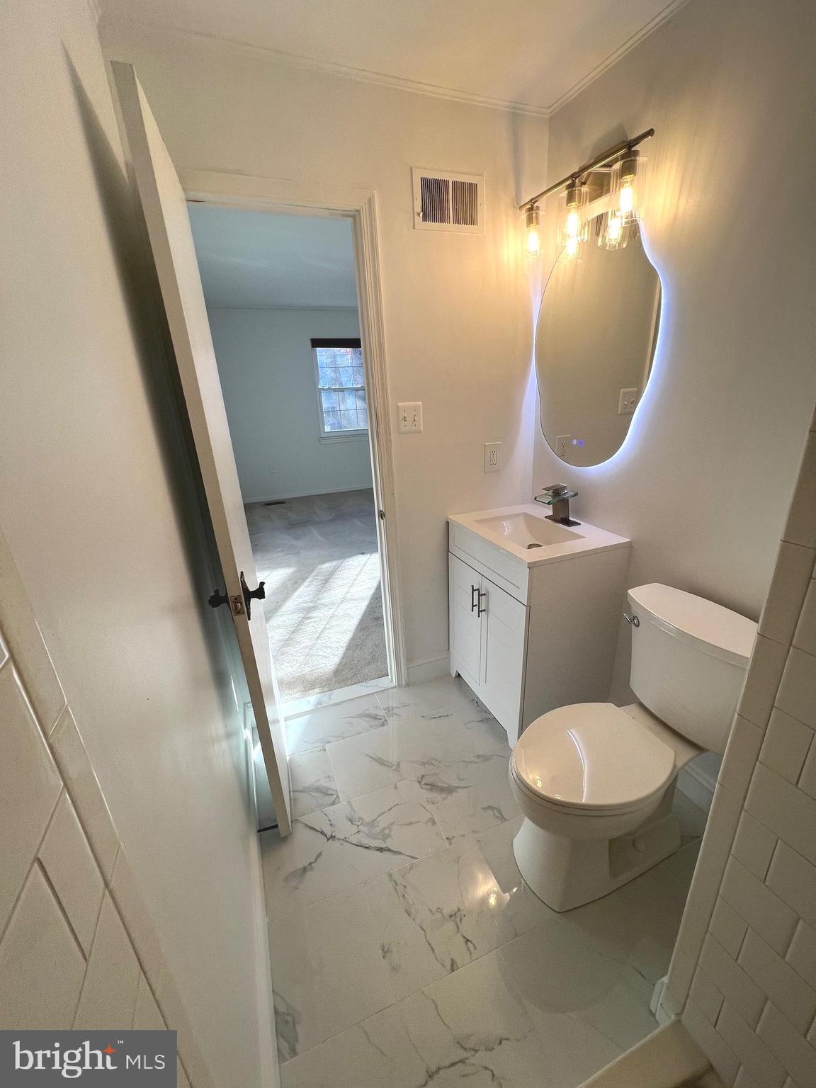 BURKE CENTRE - Residential