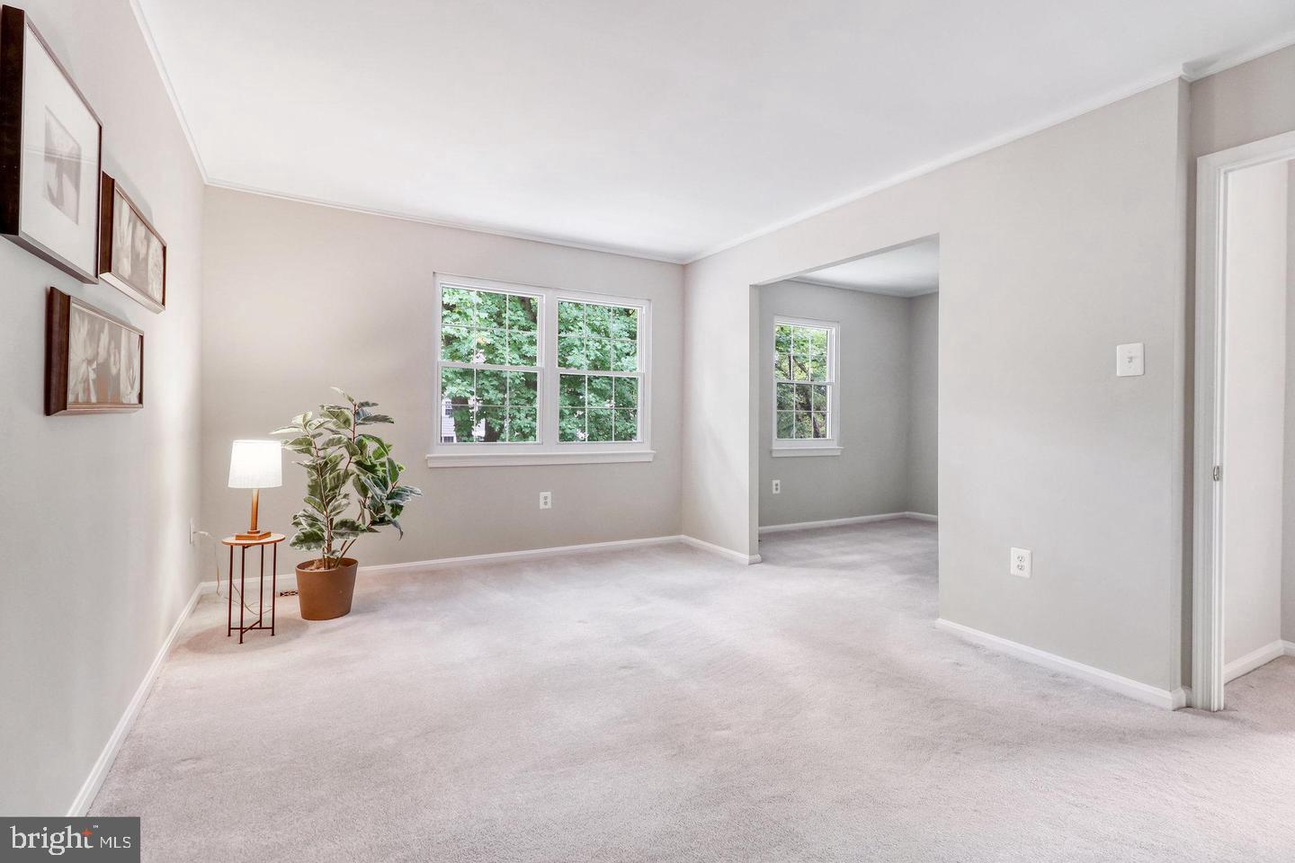 BURKE CENTRE - Residential