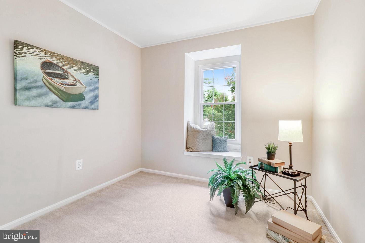 BURKE CENTRE - Residential