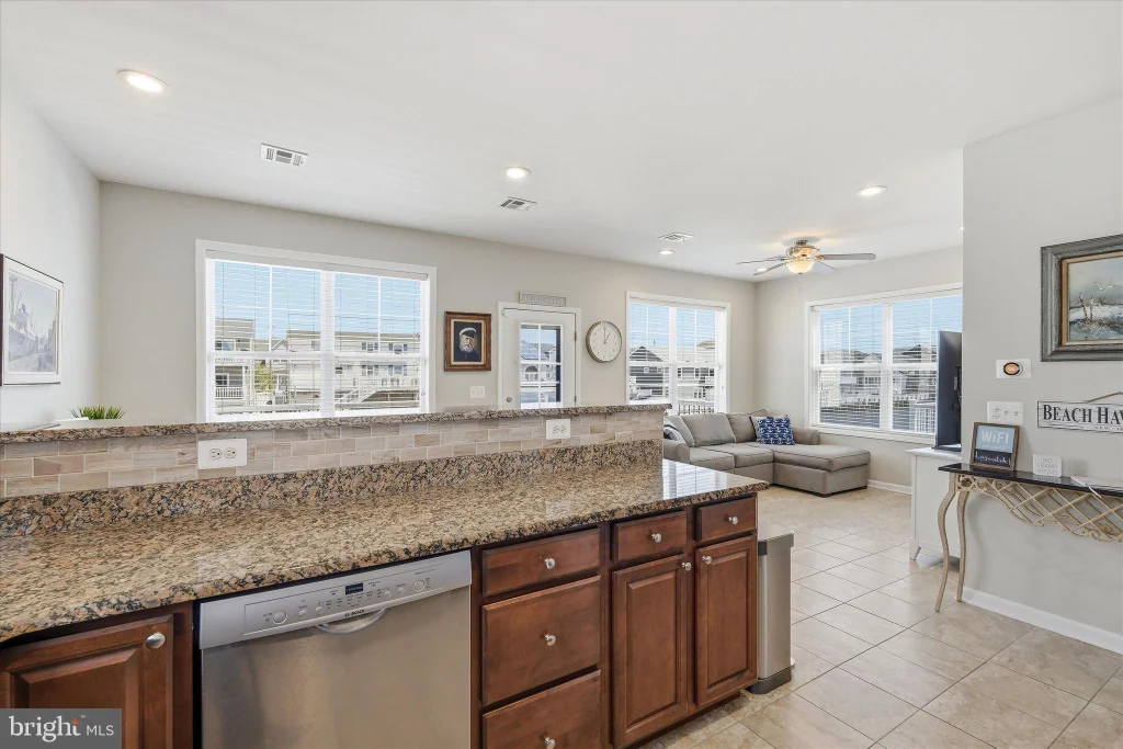 Additional image 5 of 1254 Paul Boulevard, Manahawkin, NJ 08050