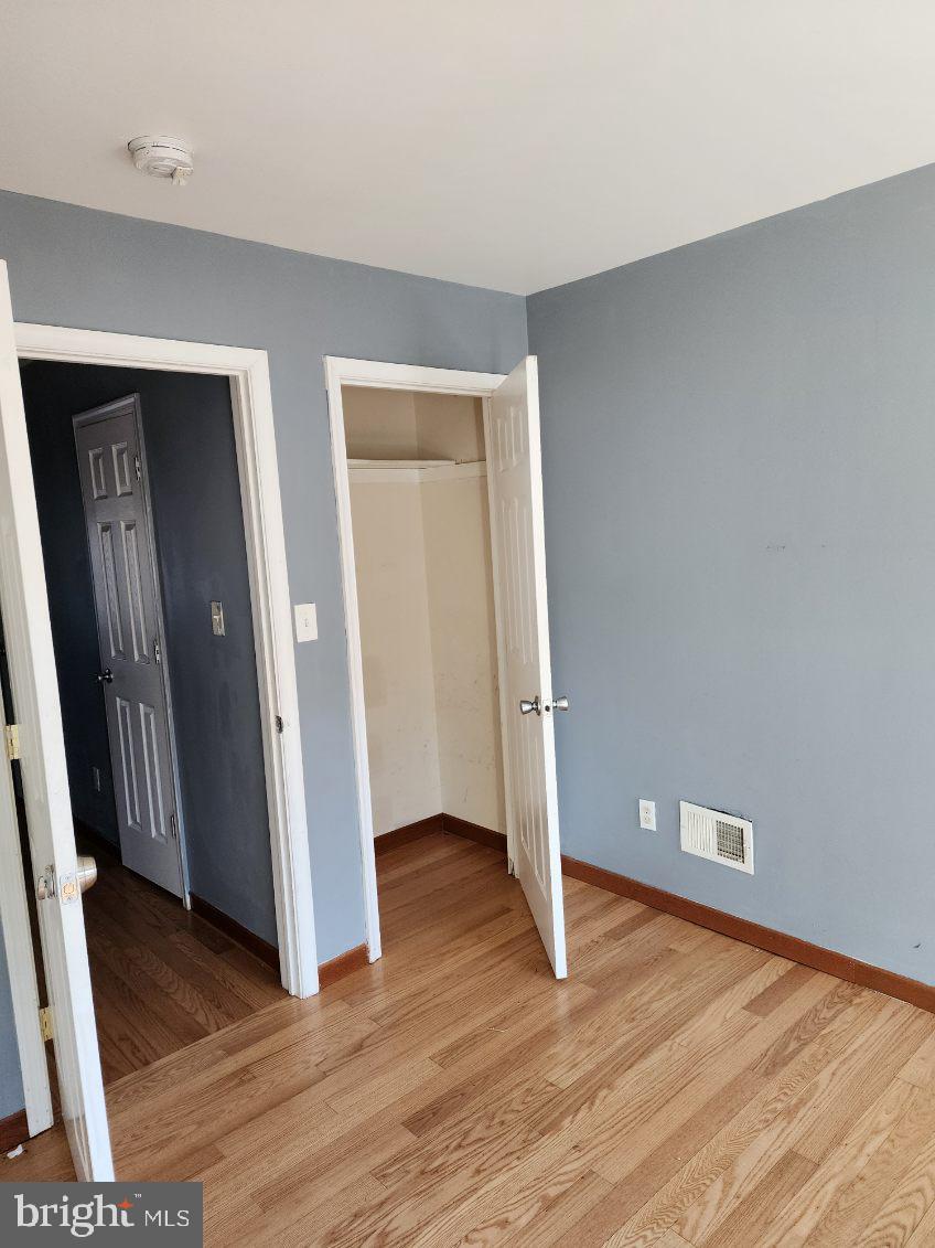 EAST BALTIMORE MIDWAY - Residential