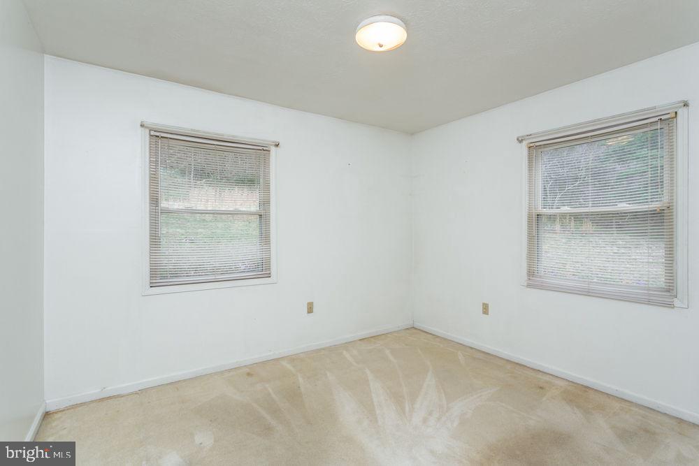 PINELAND ACRES - Residential