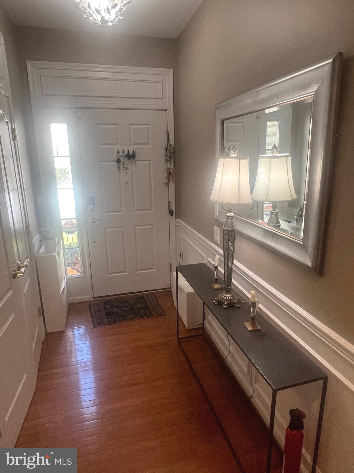 THE VILLAS AT FALLS RUN - Residential Lease