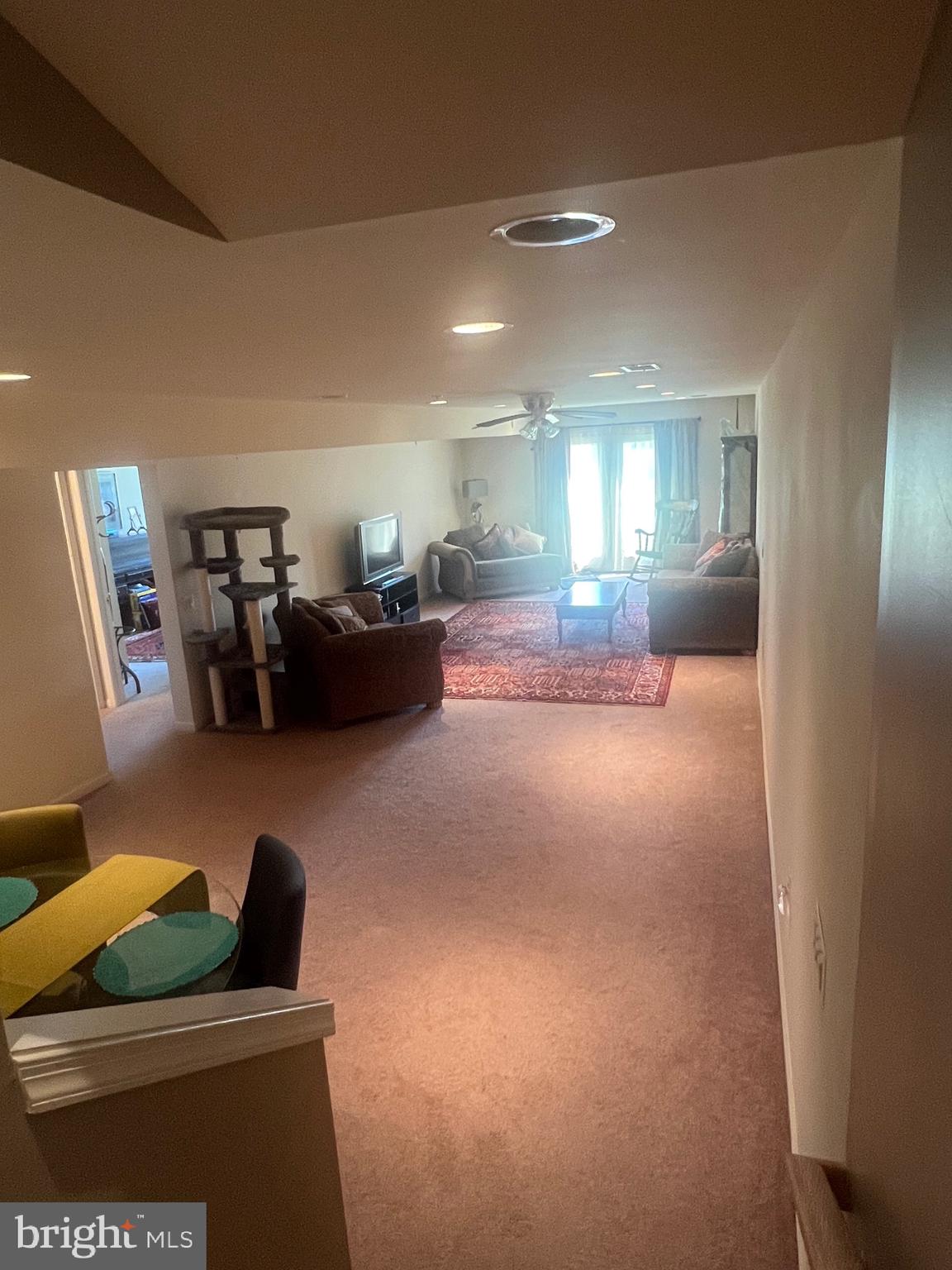 THE VILLAS AT FALLS RUN - Residential Lease