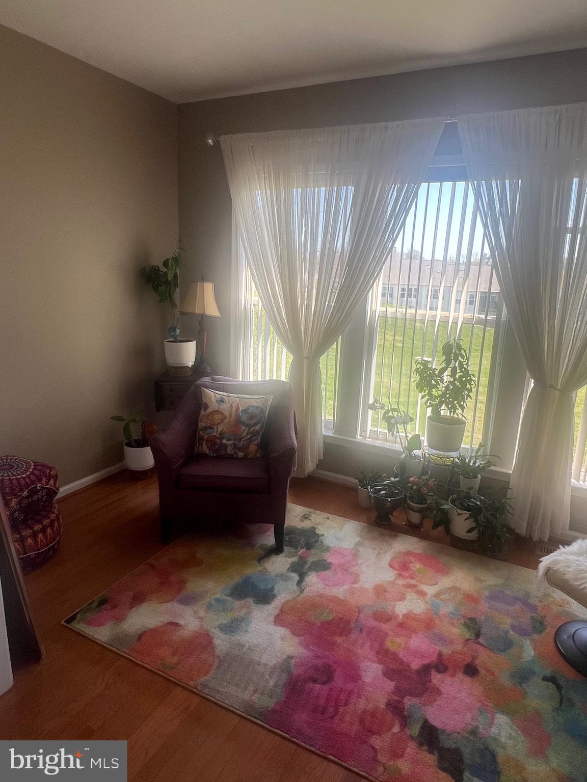 THE VILLAS AT FALLS RUN - Residential Lease