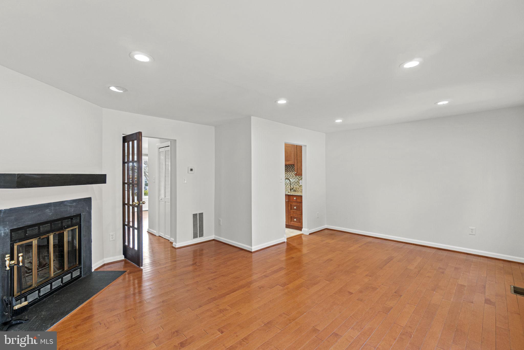 HIGHLAND VIEW - Residential