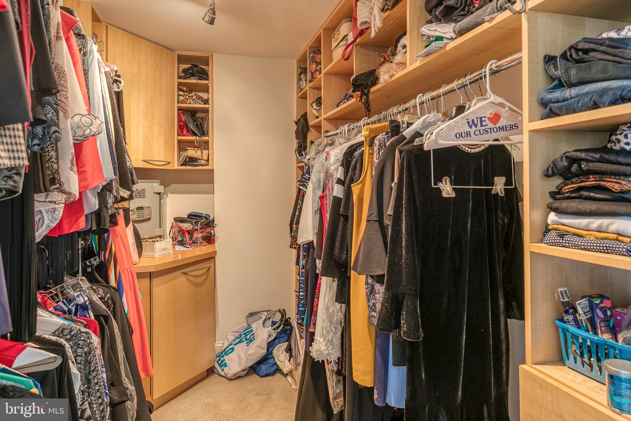 AVENUE OF THE ARTS - Residential