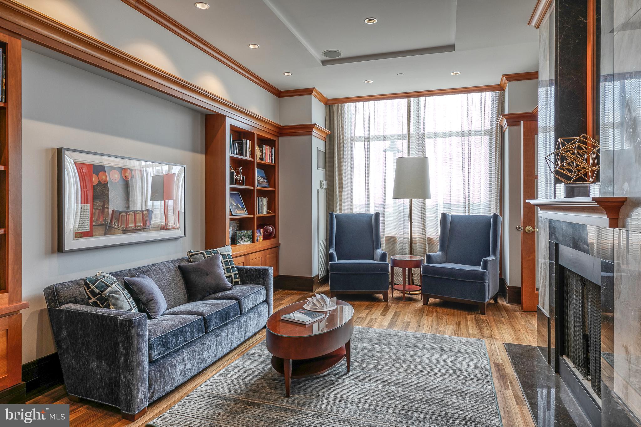 AVENUE OF THE ARTS - Residential