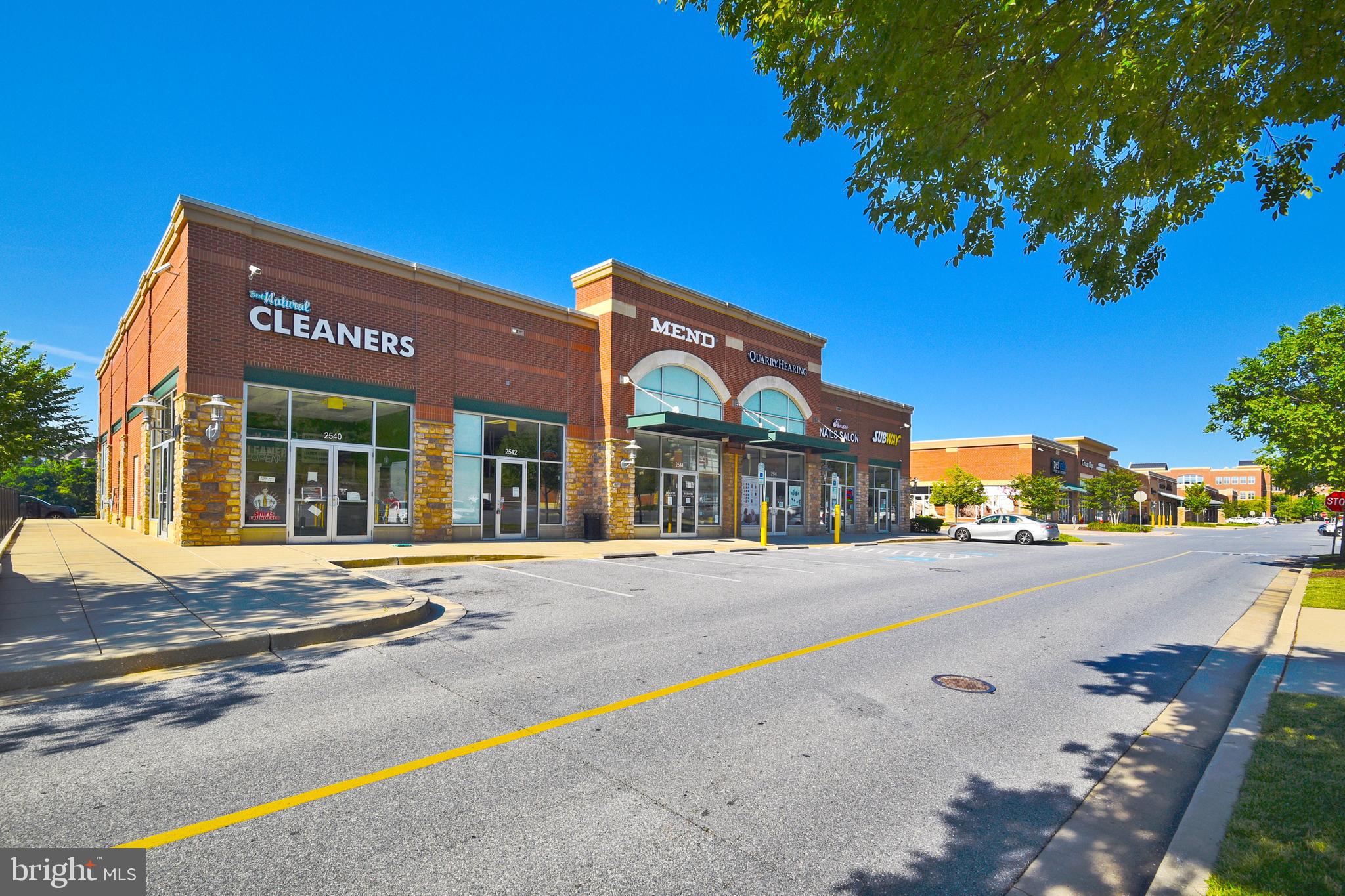 THE BLUFFS AT QUARRY LAKE - Residential