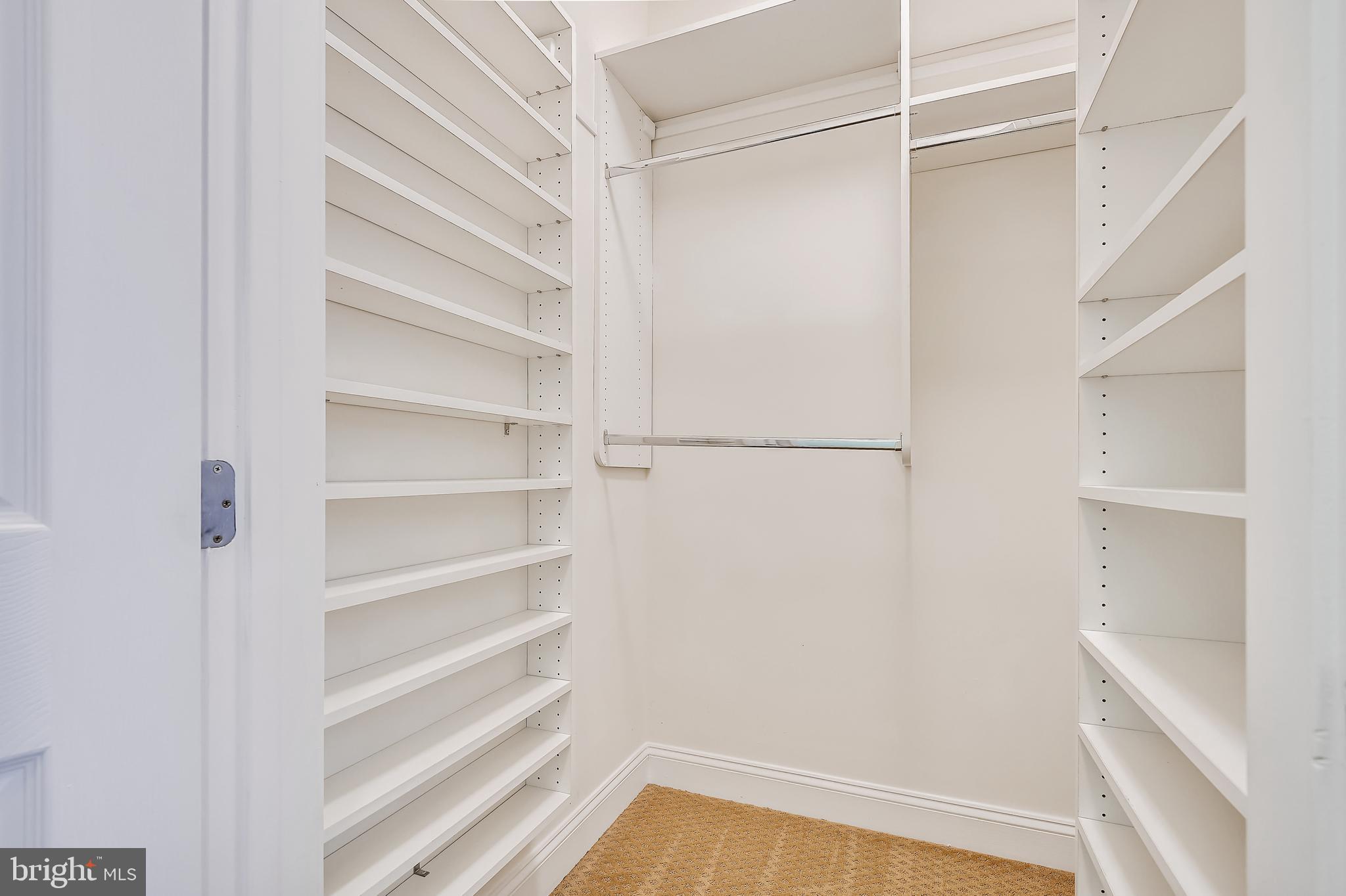 THE BLUFFS AT QUARRY LAKE - Residential