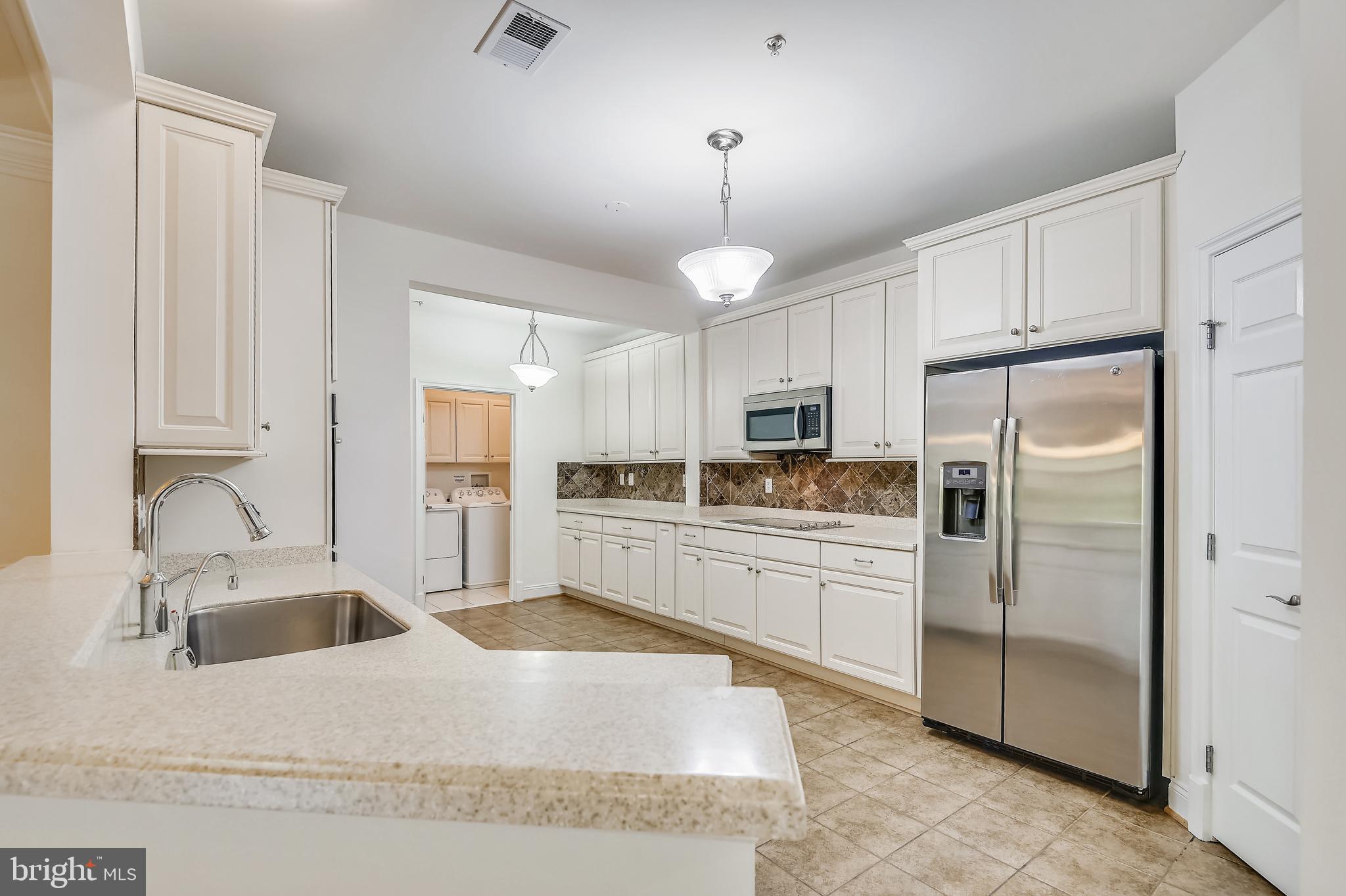 THE BLUFFS AT QUARRY LAKE - Residential