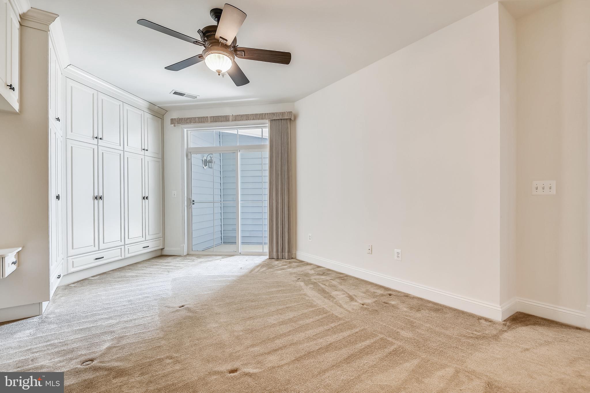 THE BLUFFS AT QUARRY LAKE - Residential