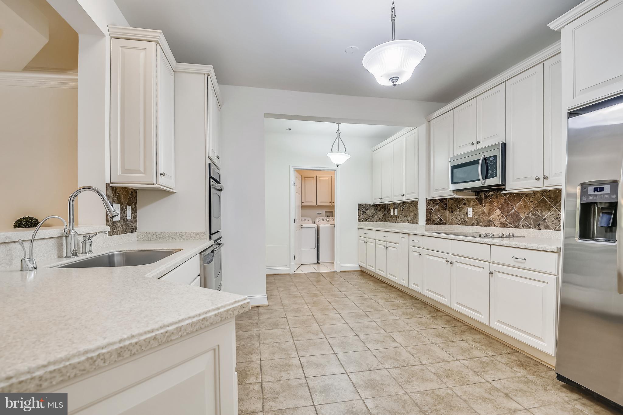 THE BLUFFS AT QUARRY LAKE - Residential