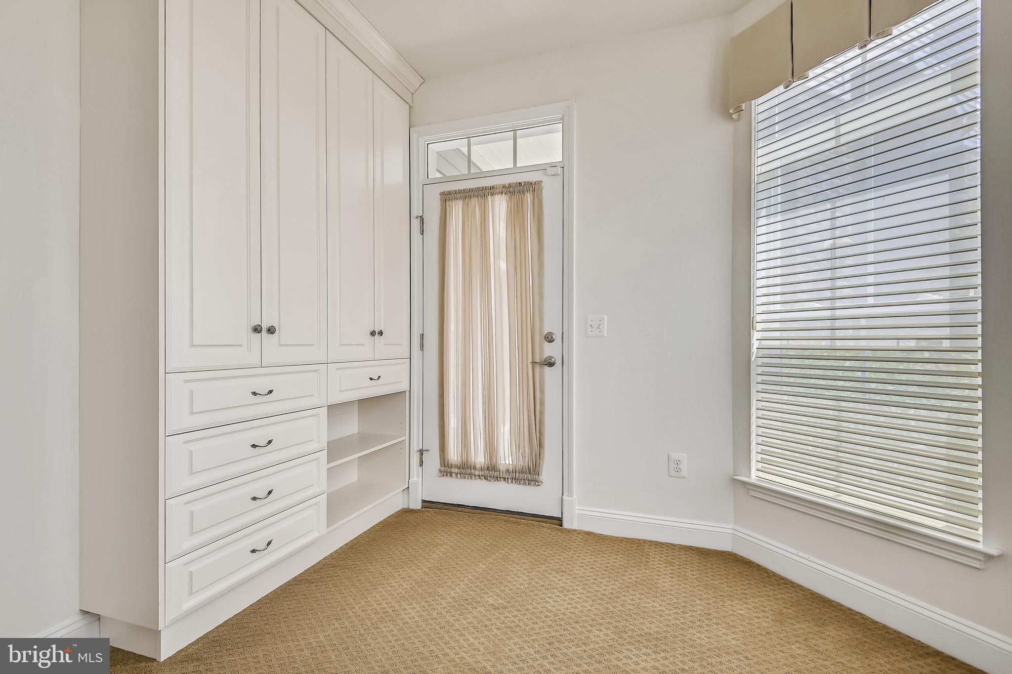 THE BLUFFS AT QUARRY LAKE - Residential