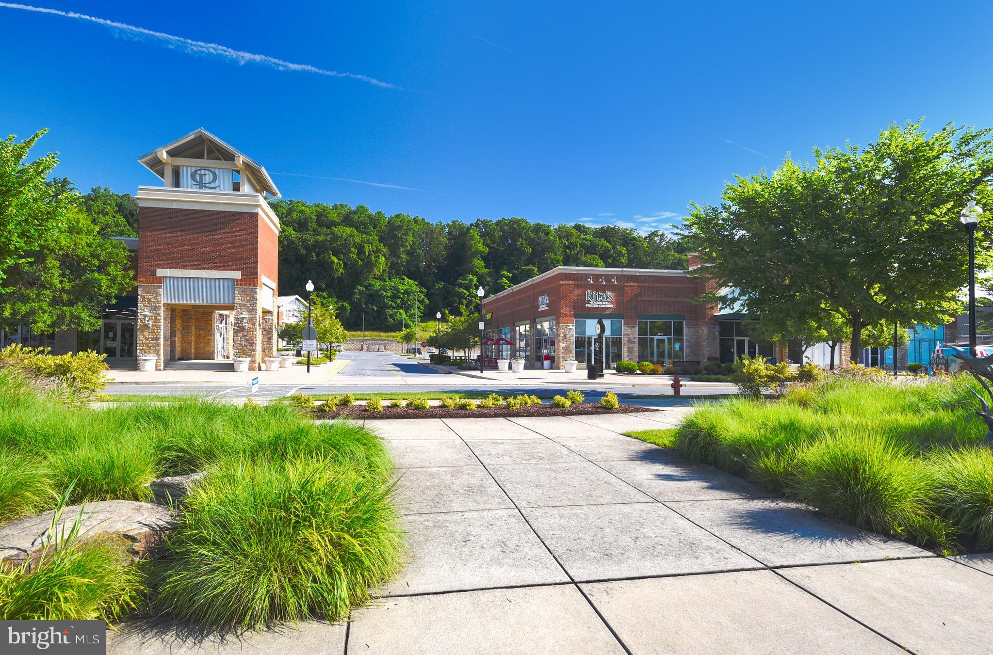 THE BLUFFS AT QUARRY LAKE - Residential