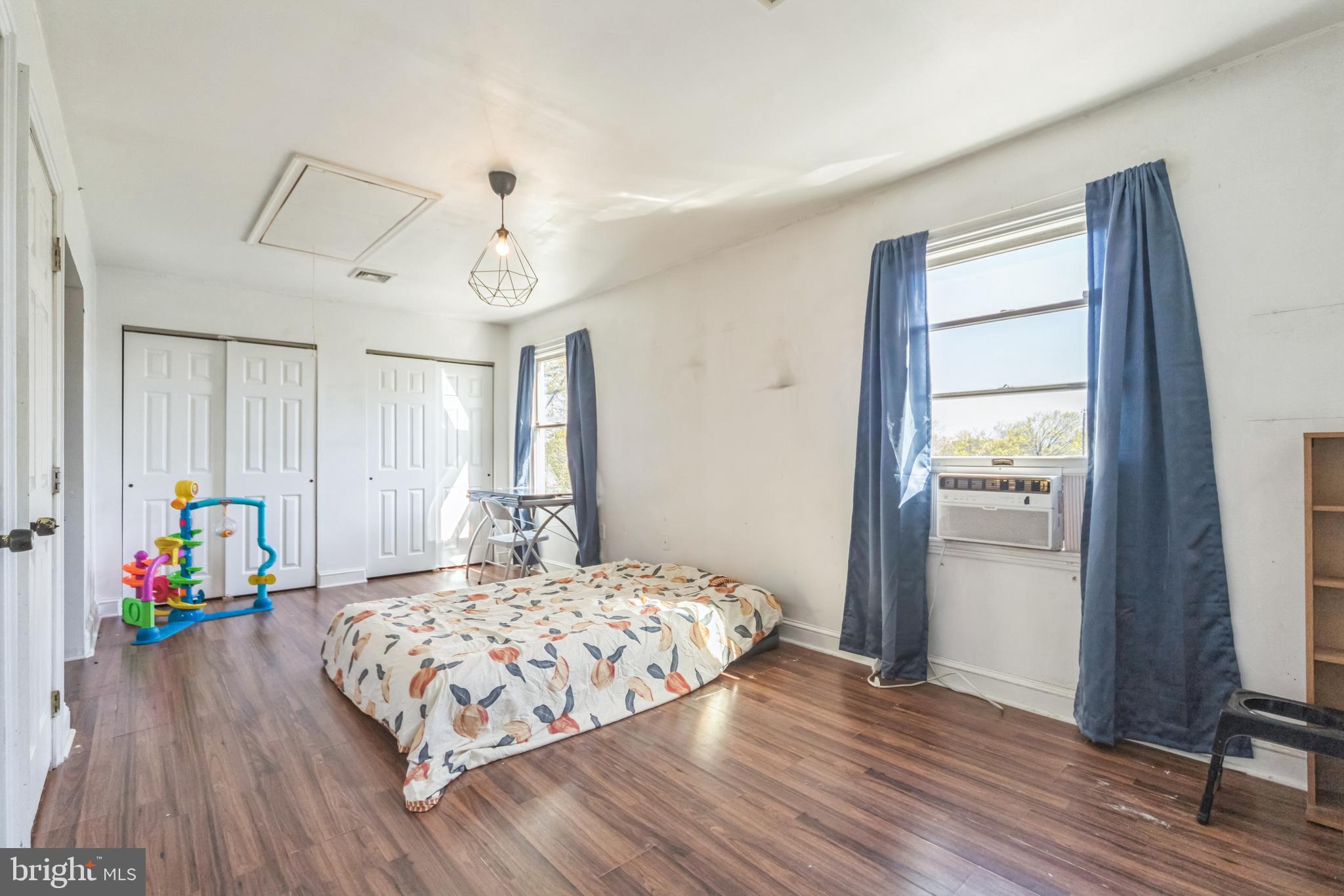 TACONY - Residential