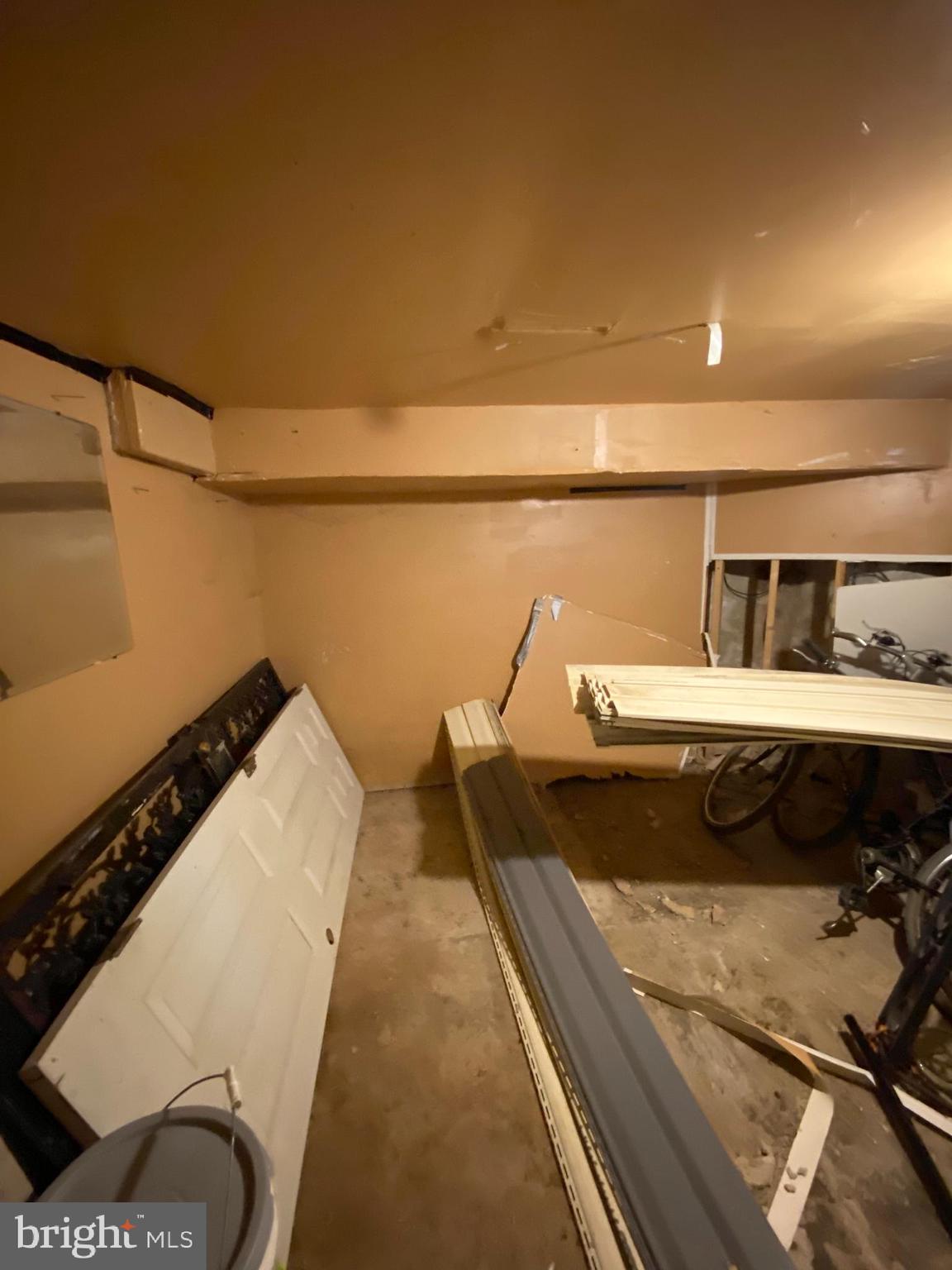 STRAWBERRY MANSION - Residential