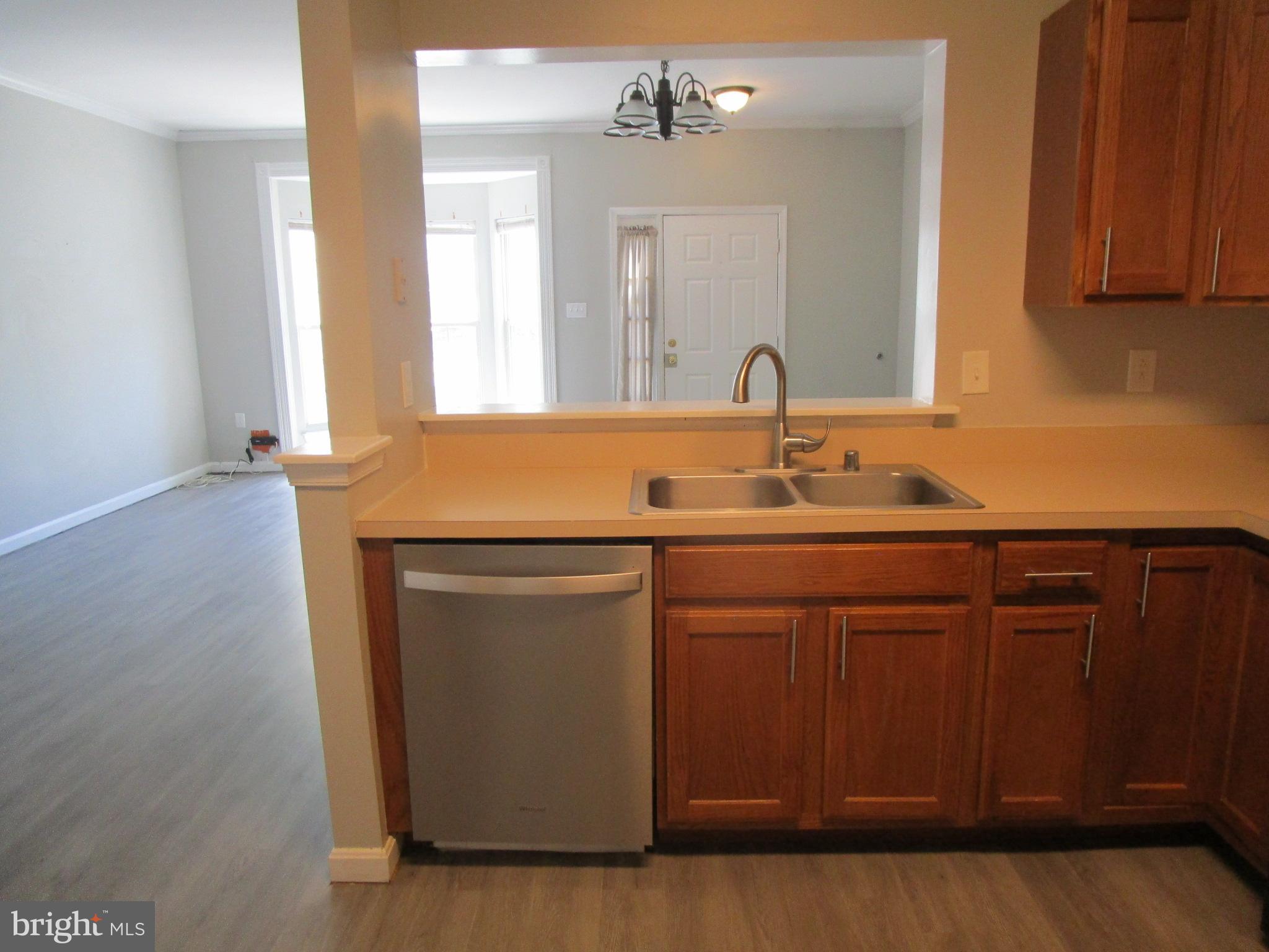 SEVEN OAKS - Residential