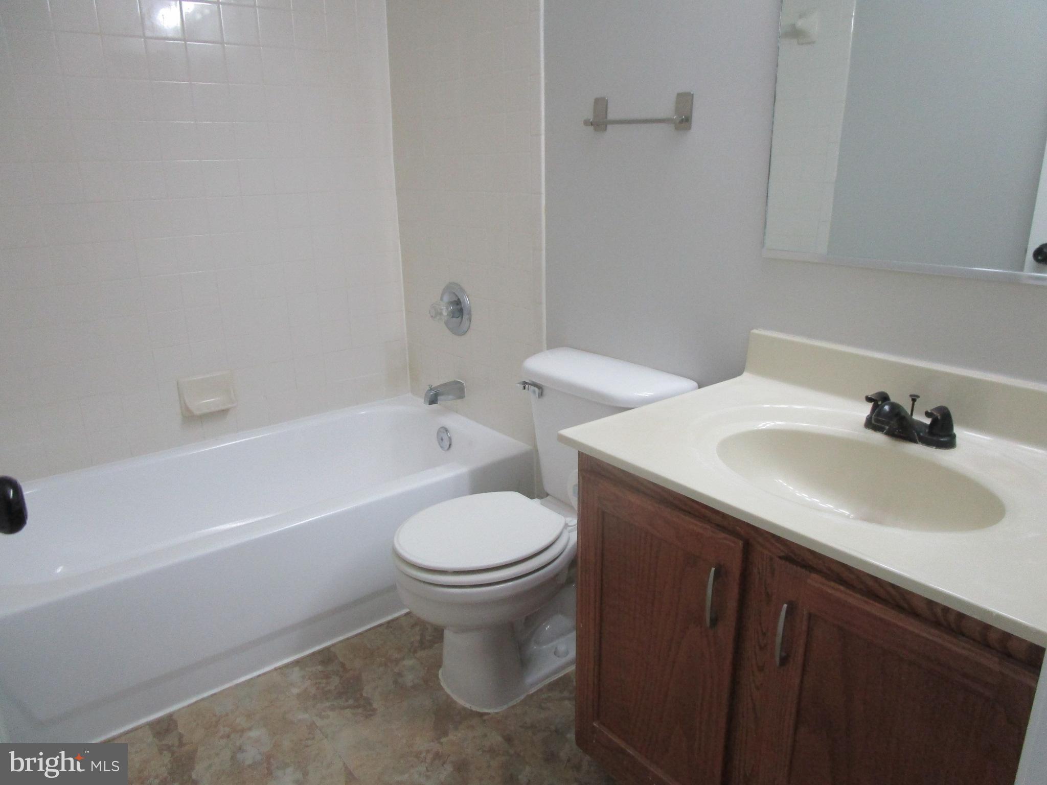 SEVEN OAKS - Residential