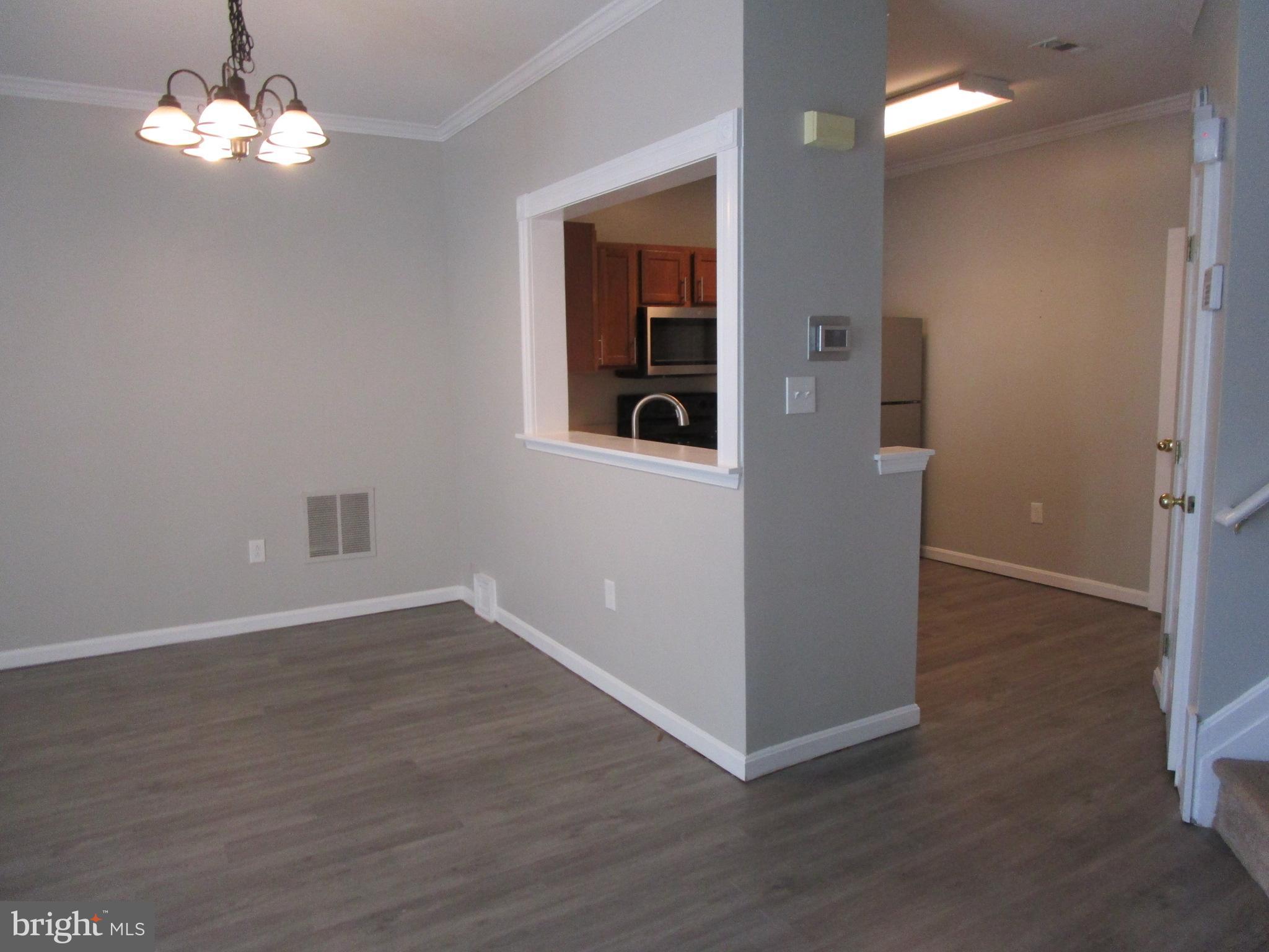 SEVEN OAKS - Residential