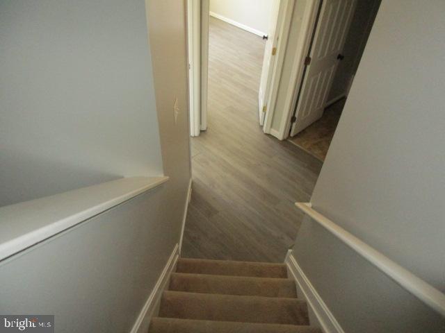 SEVEN OAKS - Residential