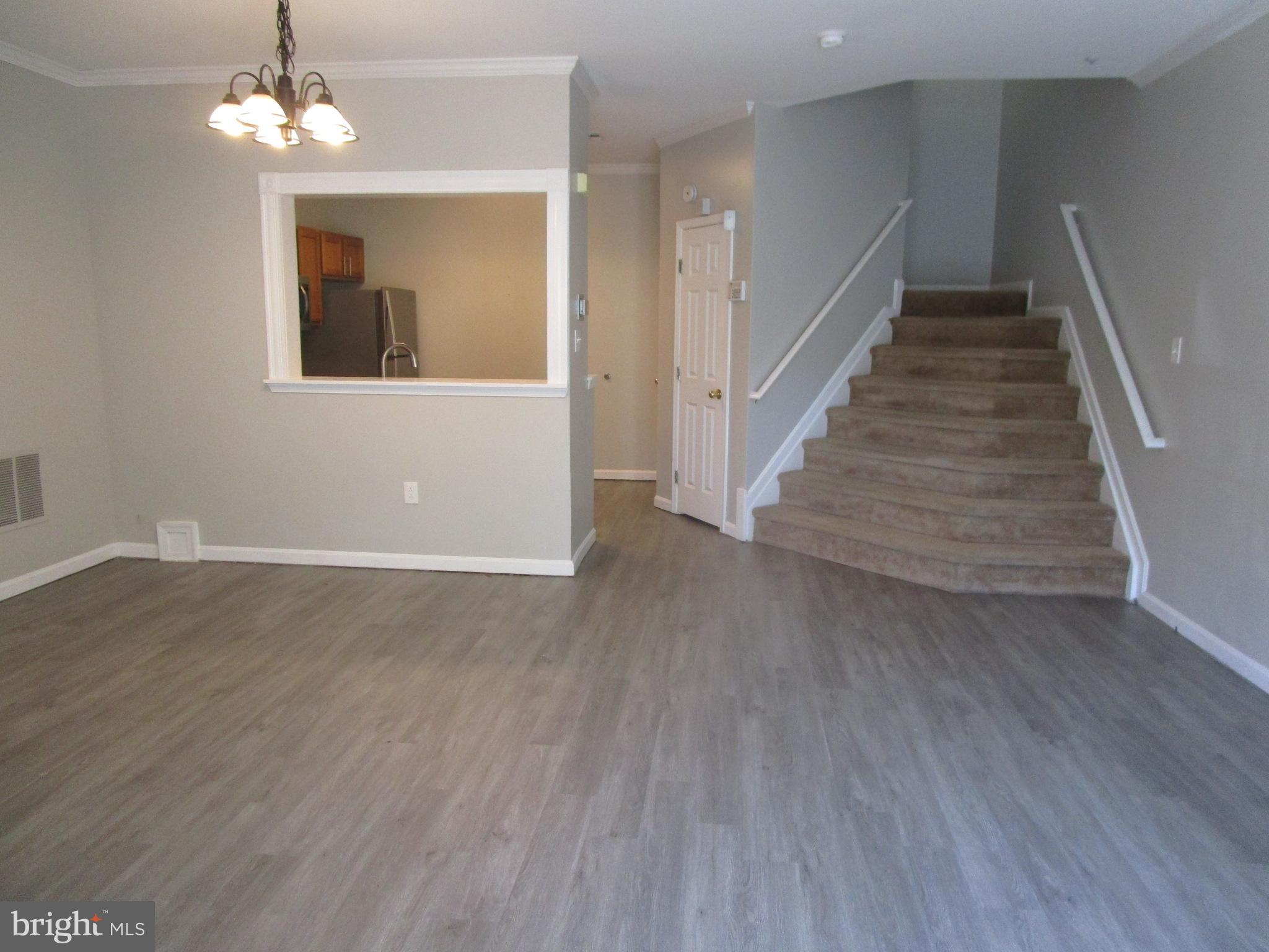 SEVEN OAKS - Residential