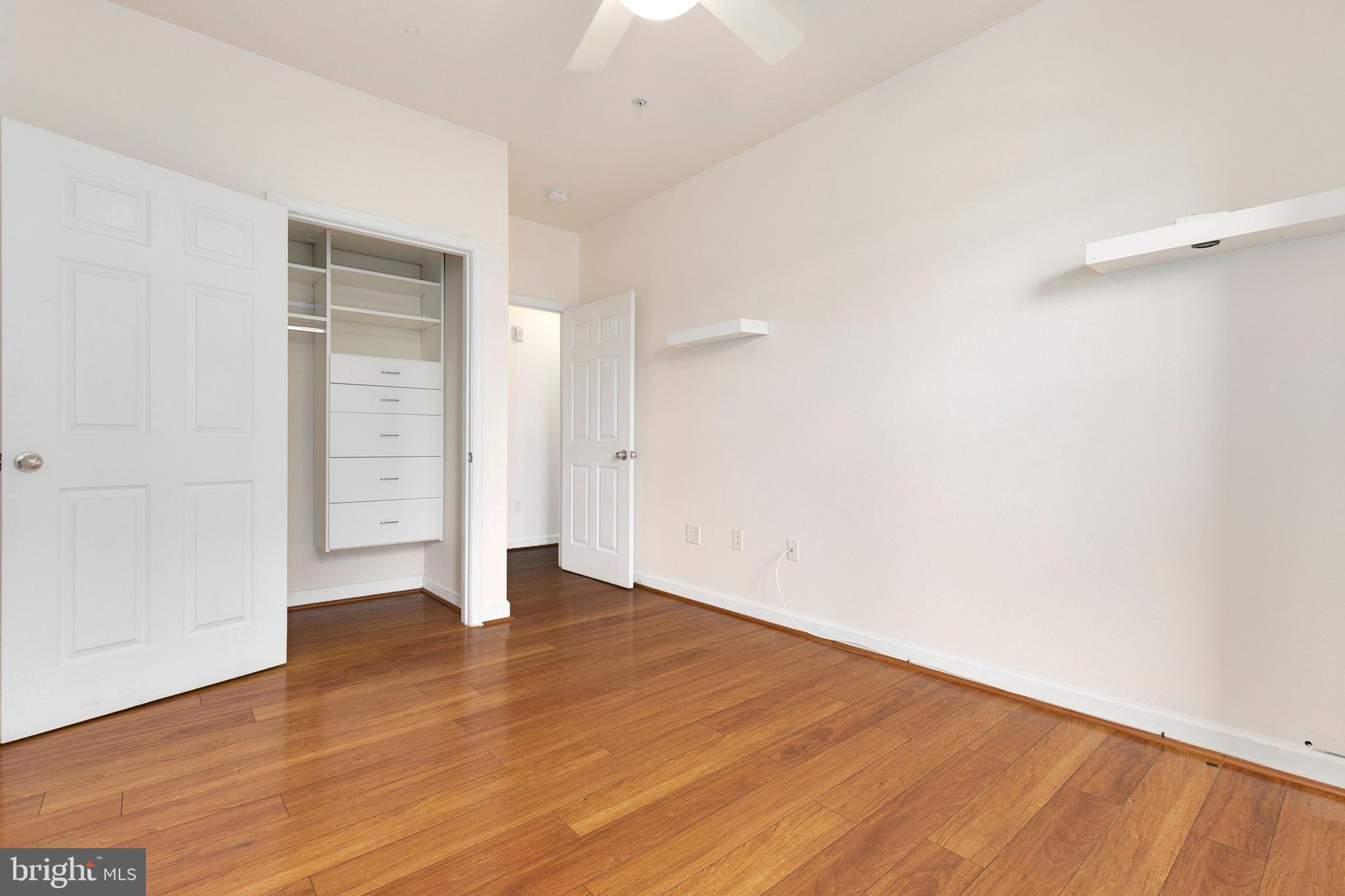 FITZ AT ROCKVILLE TOWN C - Residential