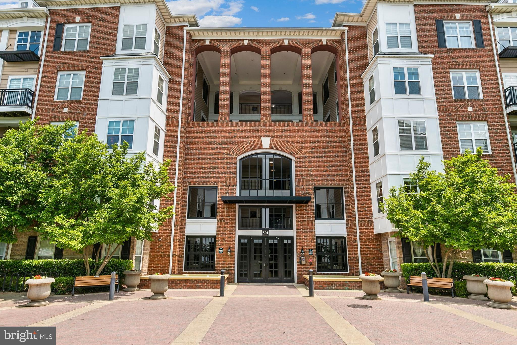 FITZ AT ROCKVILLE TOWN C - Residential