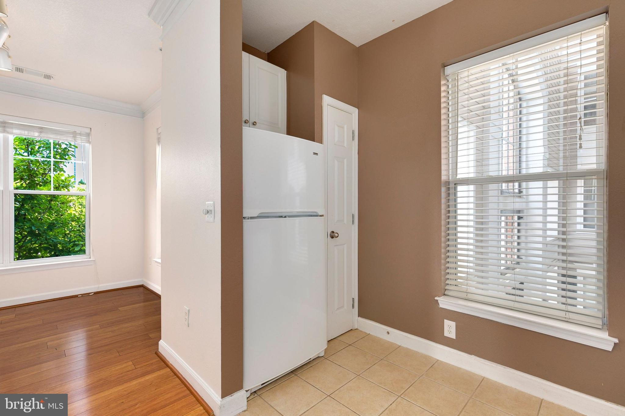 FITZ AT ROCKVILLE TOWN C - Residential