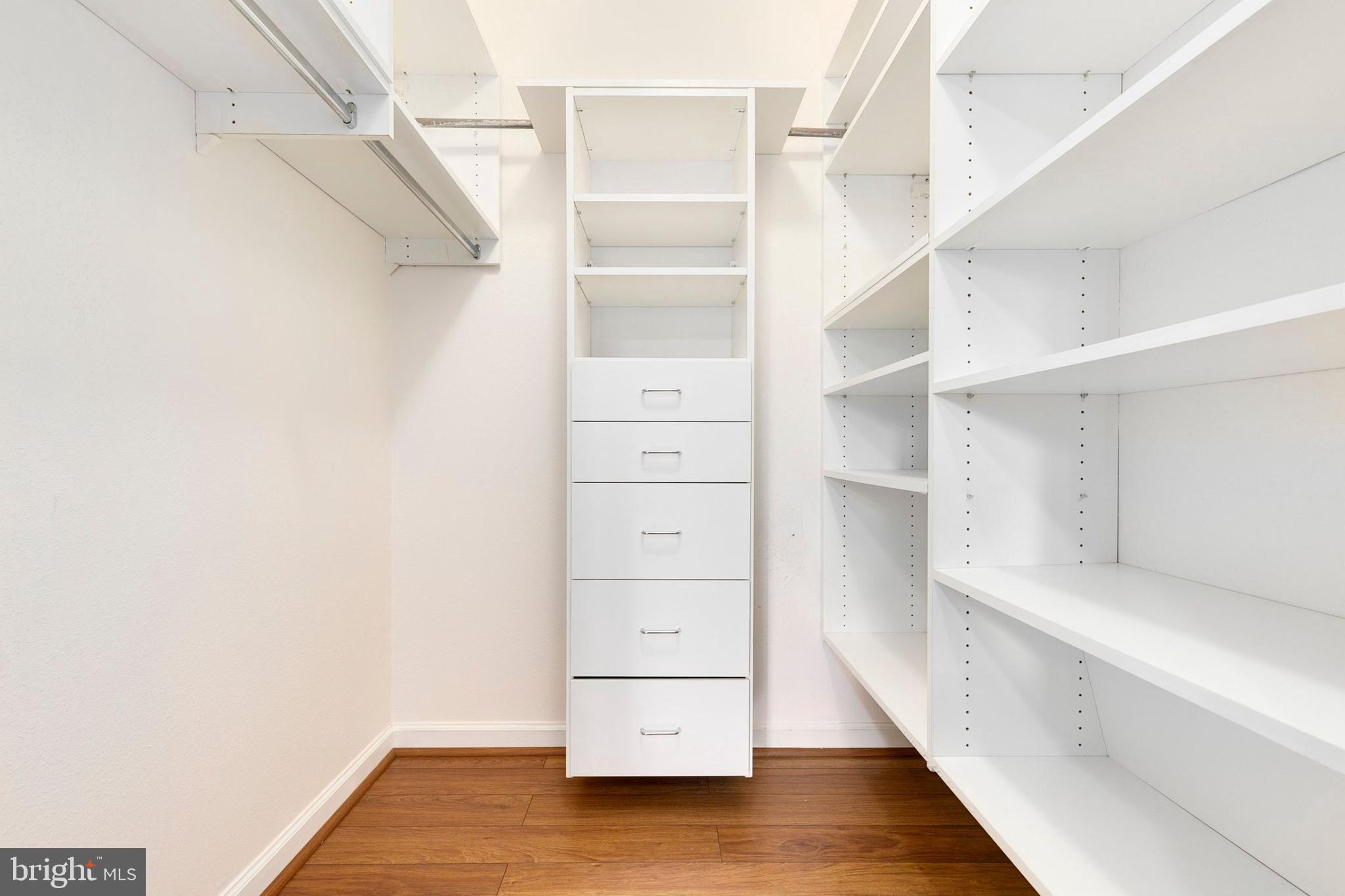 FITZ AT ROCKVILLE TOWN C - Residential