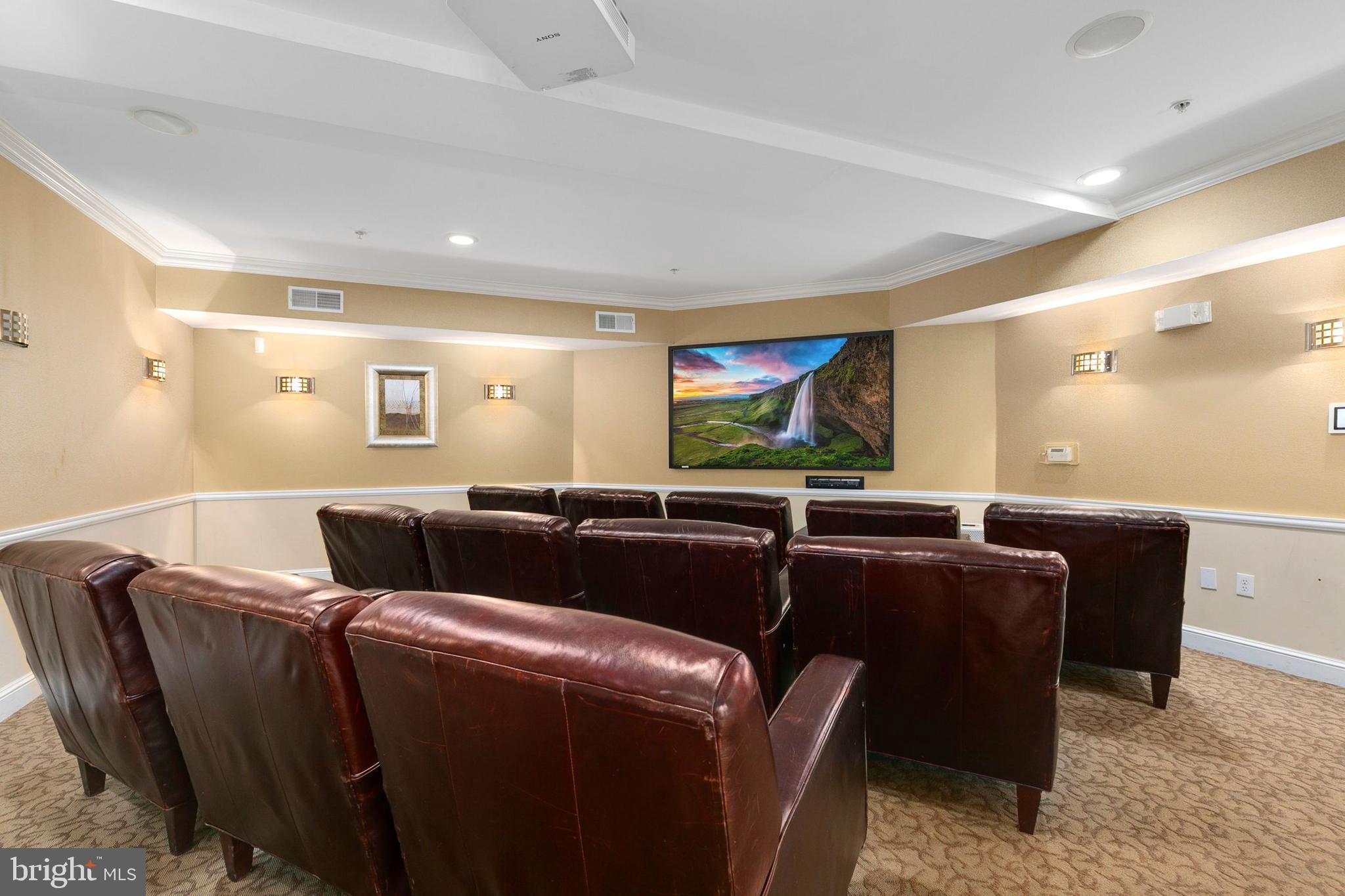 FITZ AT ROCKVILLE TOWN C - Residential