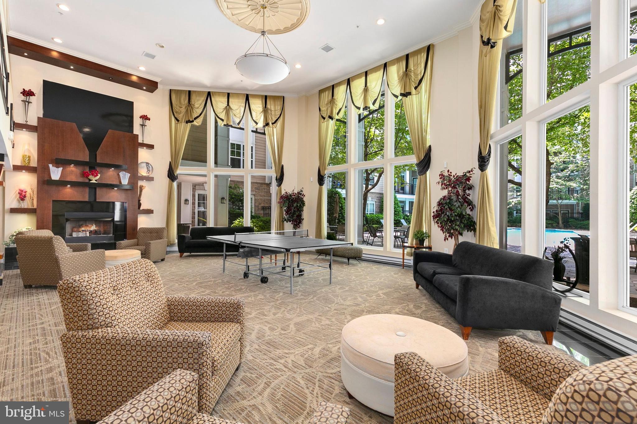 FITZ AT ROCKVILLE TOWN C - Residential