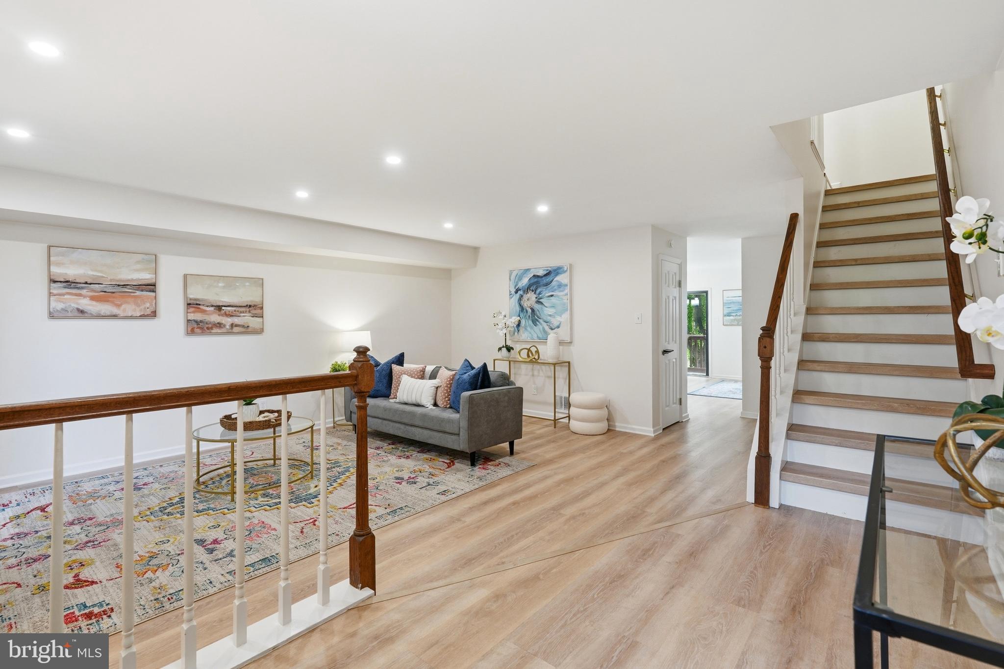 2204 WINTERBRIDGE LANE 2204