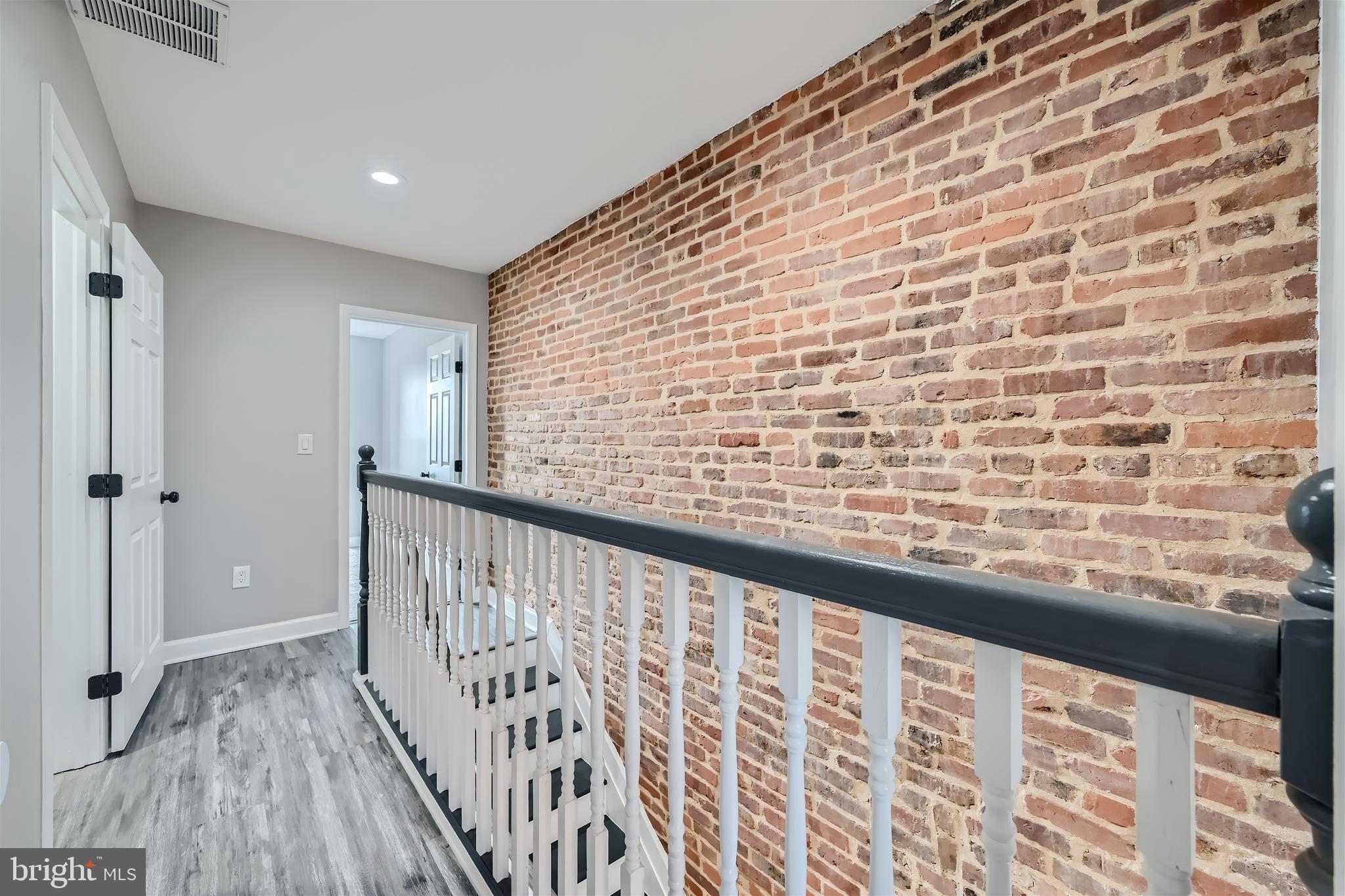 MCELDERRY PARK - Residential