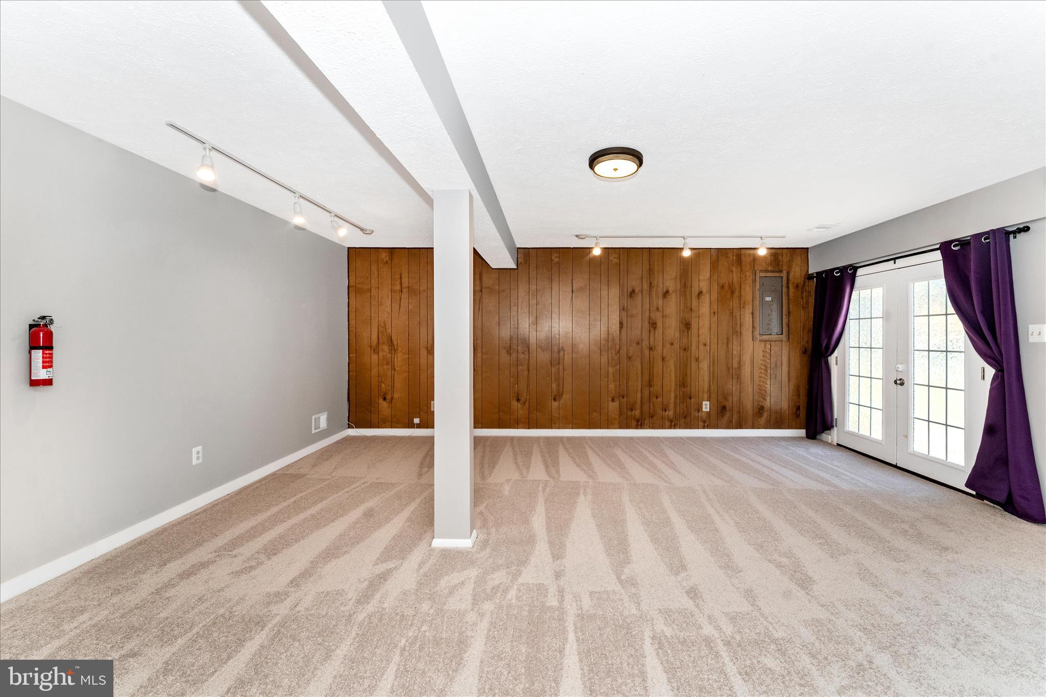 GERMANTOWN ESTATES - Residential