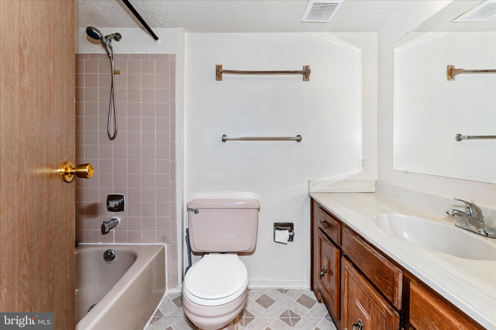 GERMANTOWN ESTATES - Residential