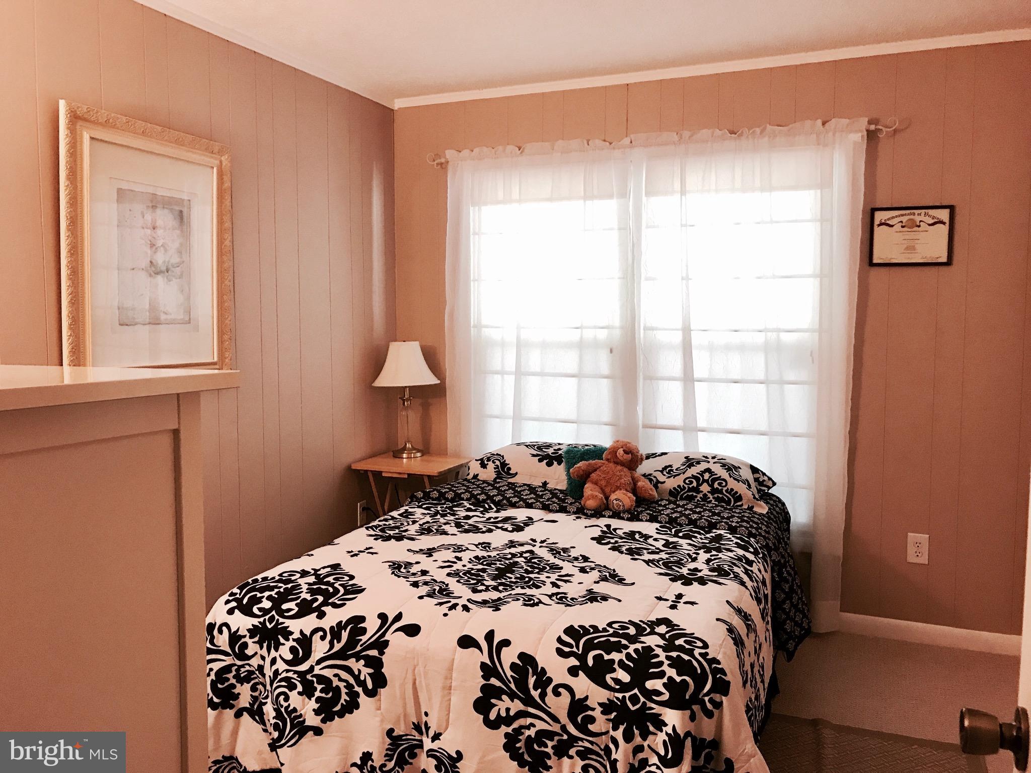 LAKE OF THE WOODS - Residential