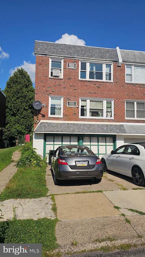 Multifamily For Sale - 205 Lockart Terrace<br/> PHILADELPHIA, PA 19116