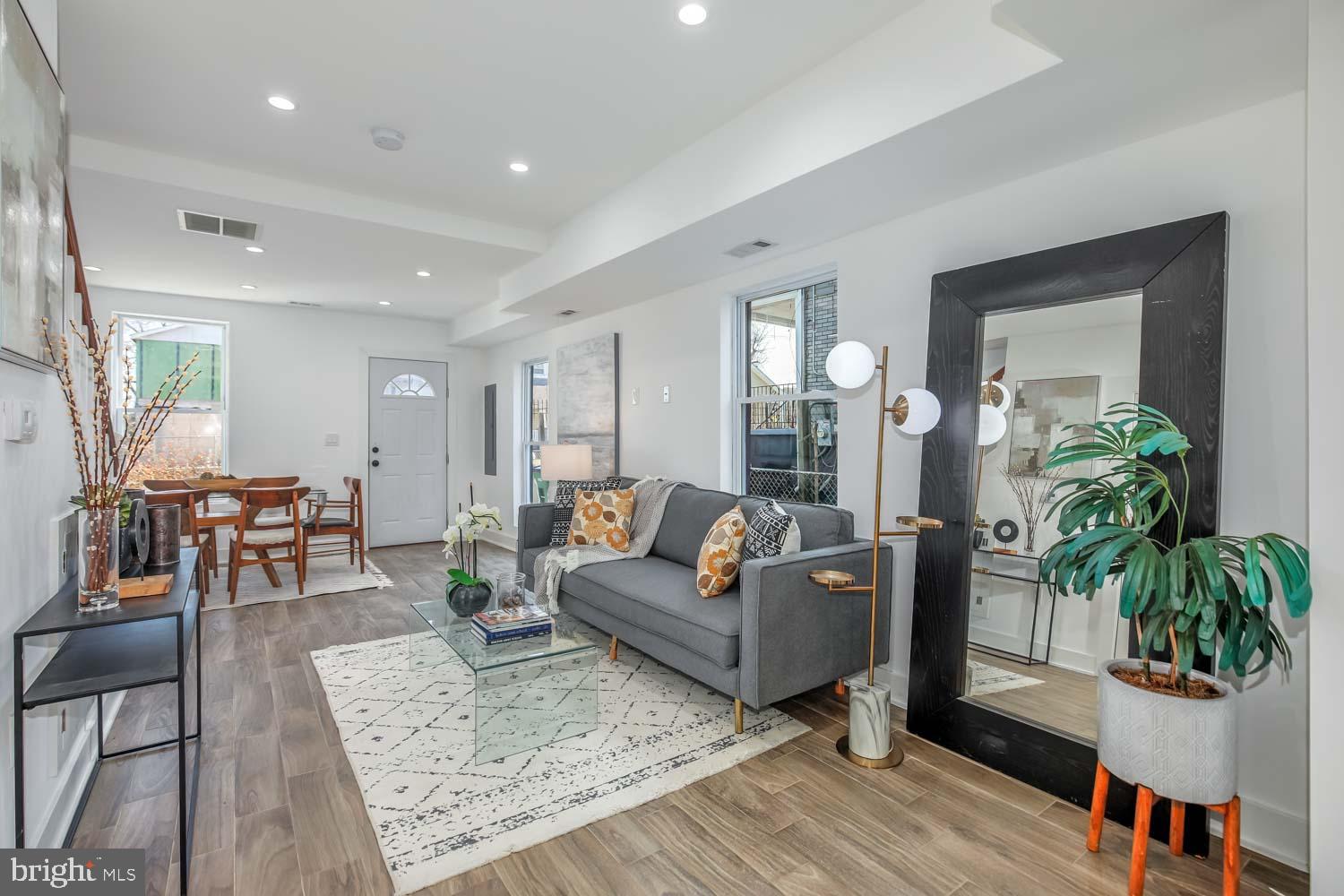 FAIRMOUNT HEIGHTS - Residential