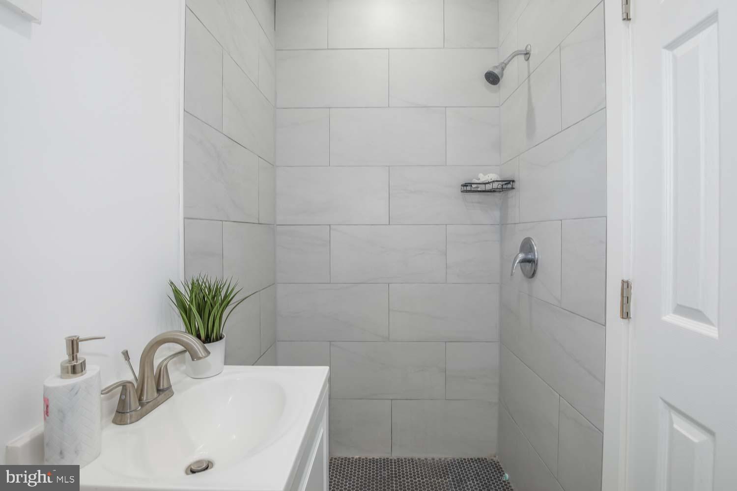 FAIRMOUNT HEIGHTS - Residential