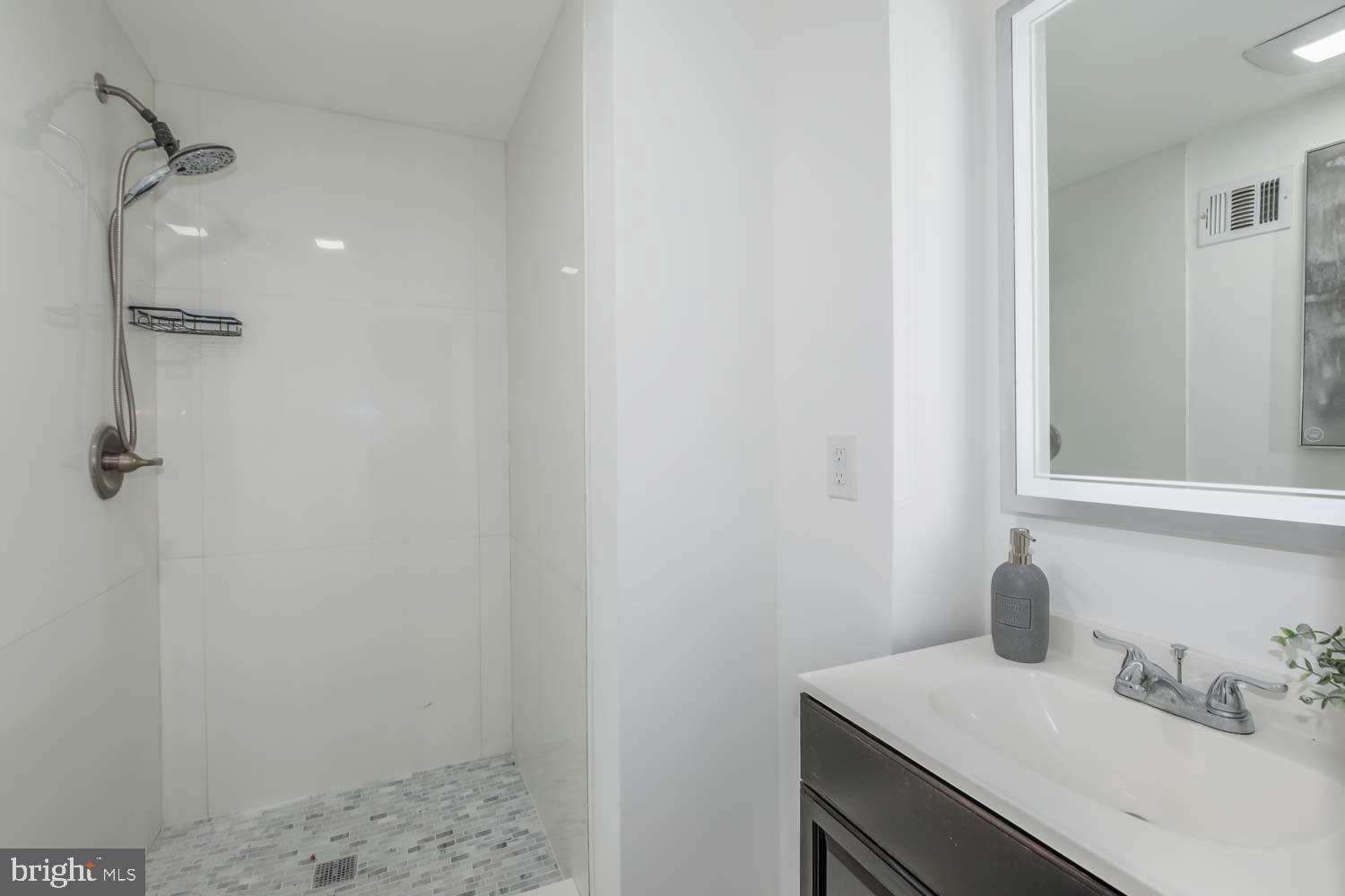 FAIRMOUNT HEIGHTS - Residential