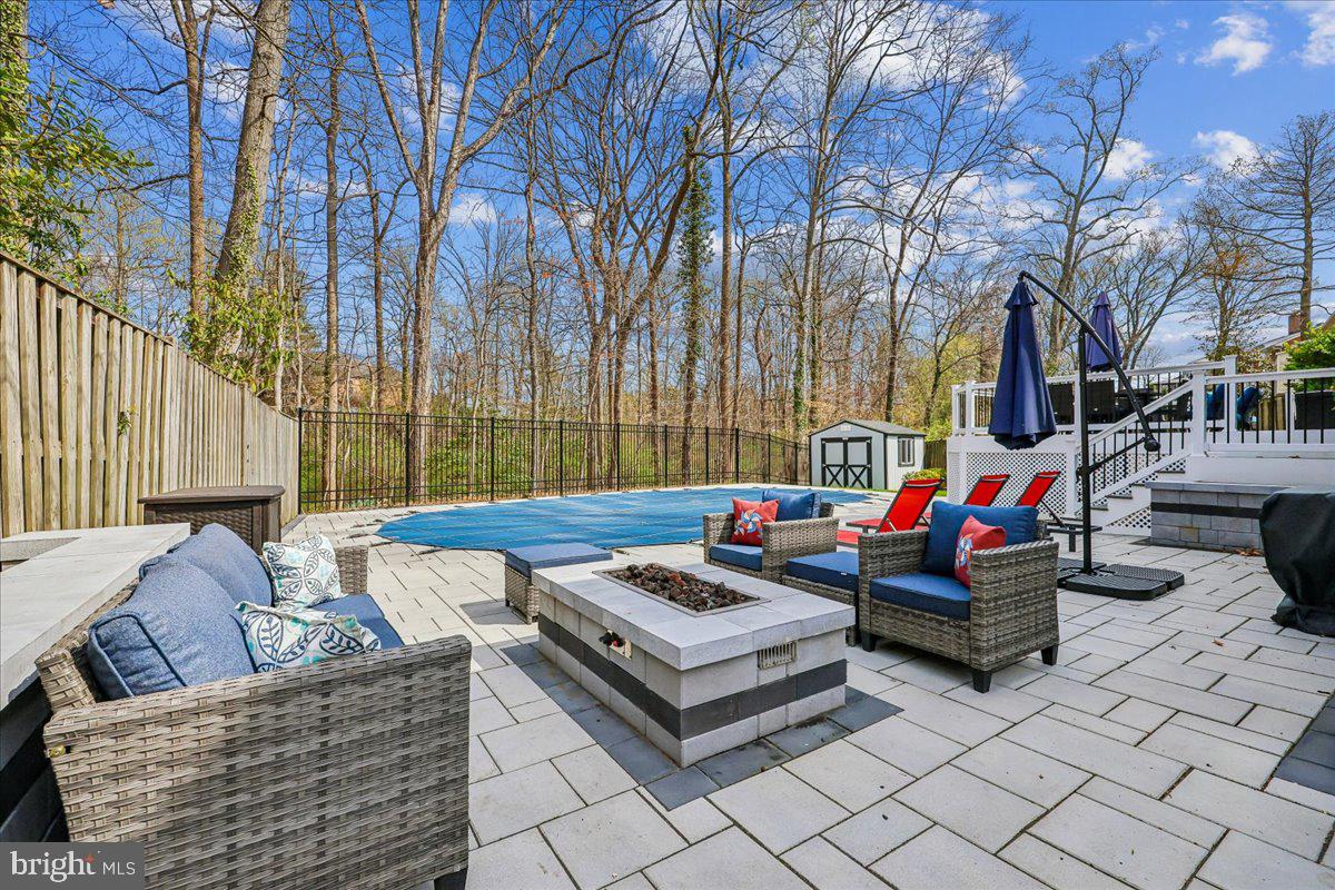 WOODHAVEN - Residential