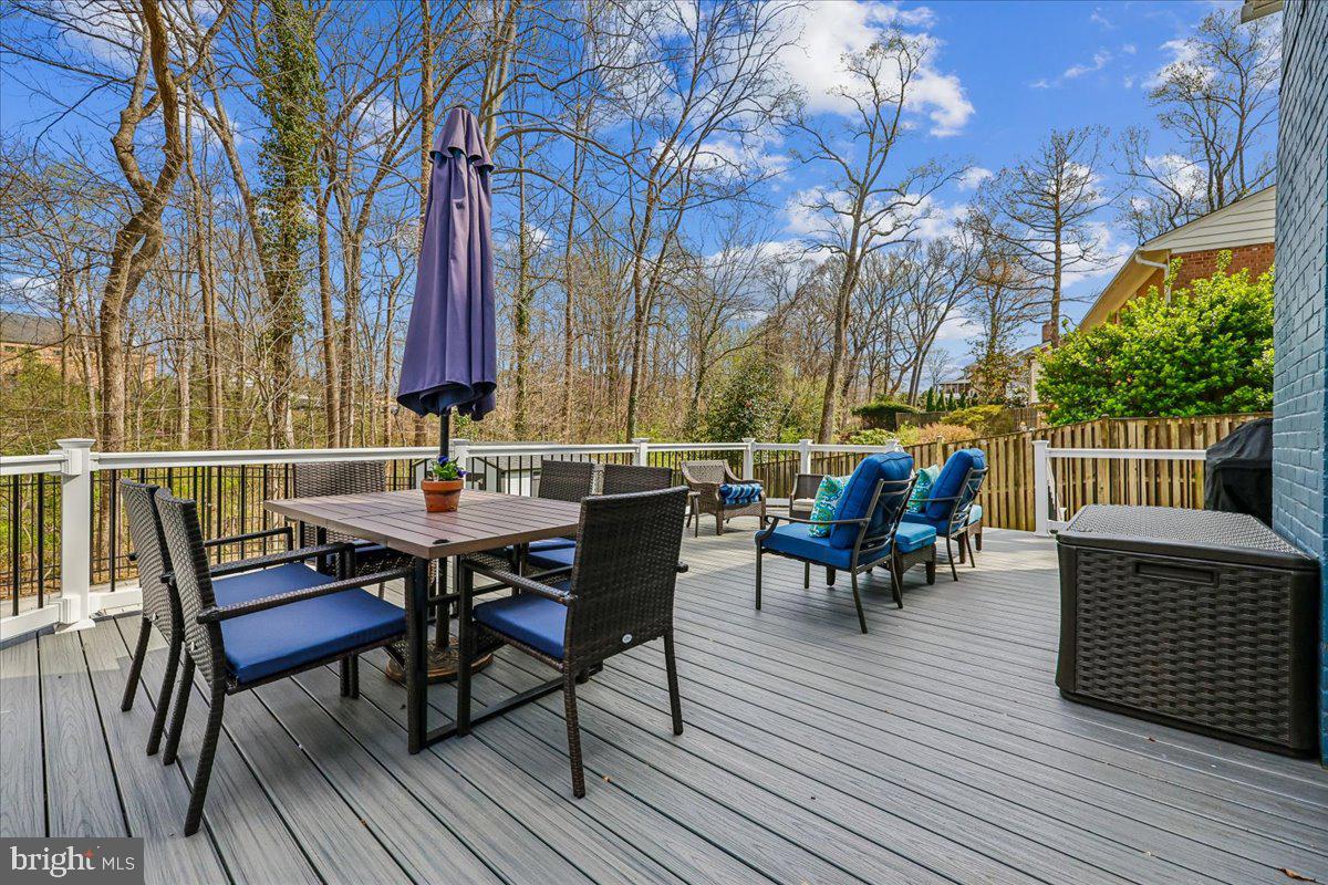 WOODHAVEN - Residential