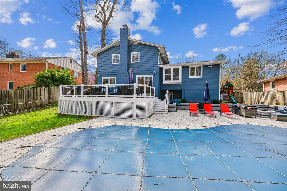 WOODHAVEN - Residential