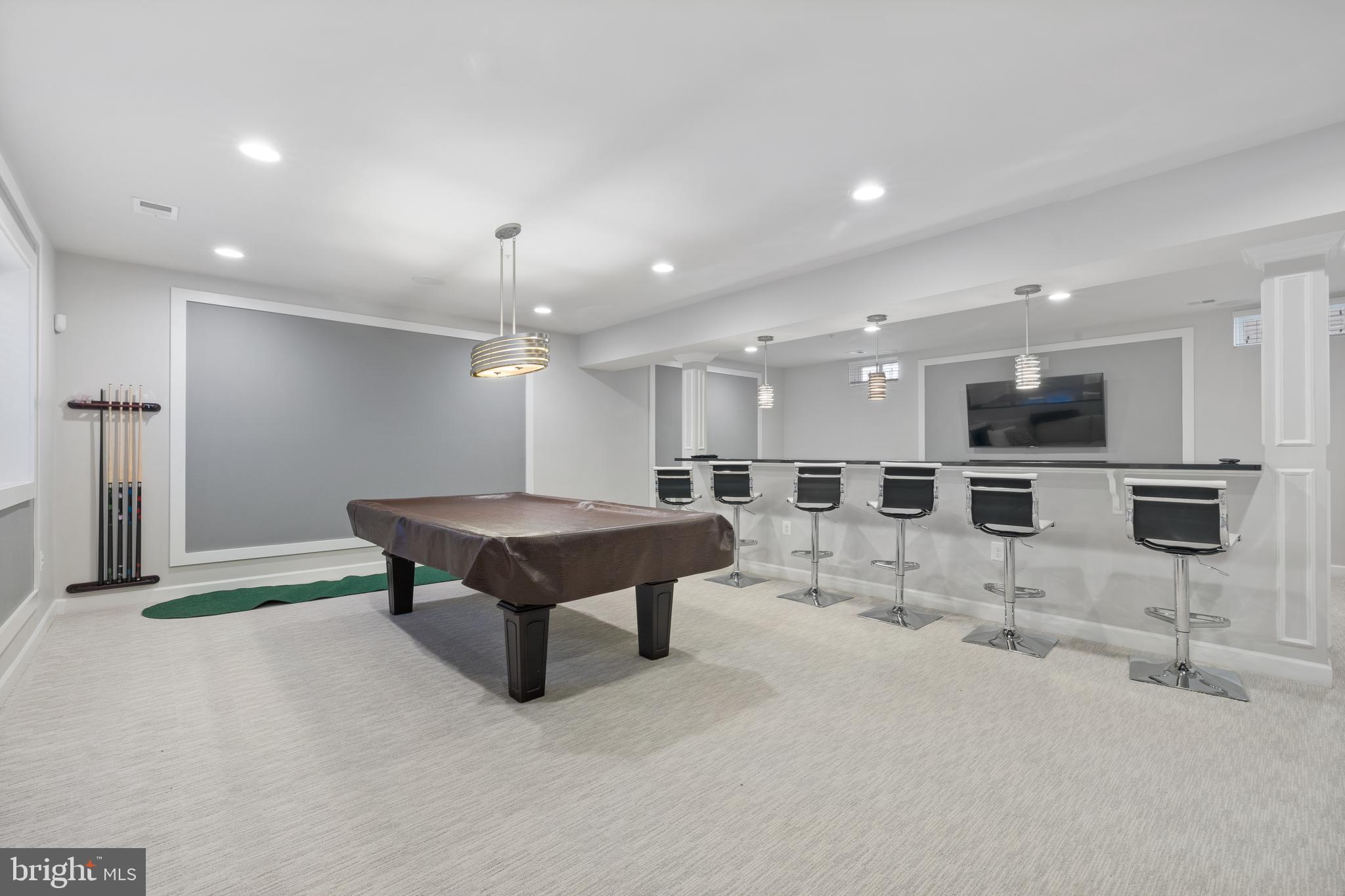 POPLAR RUN - Residential Lease