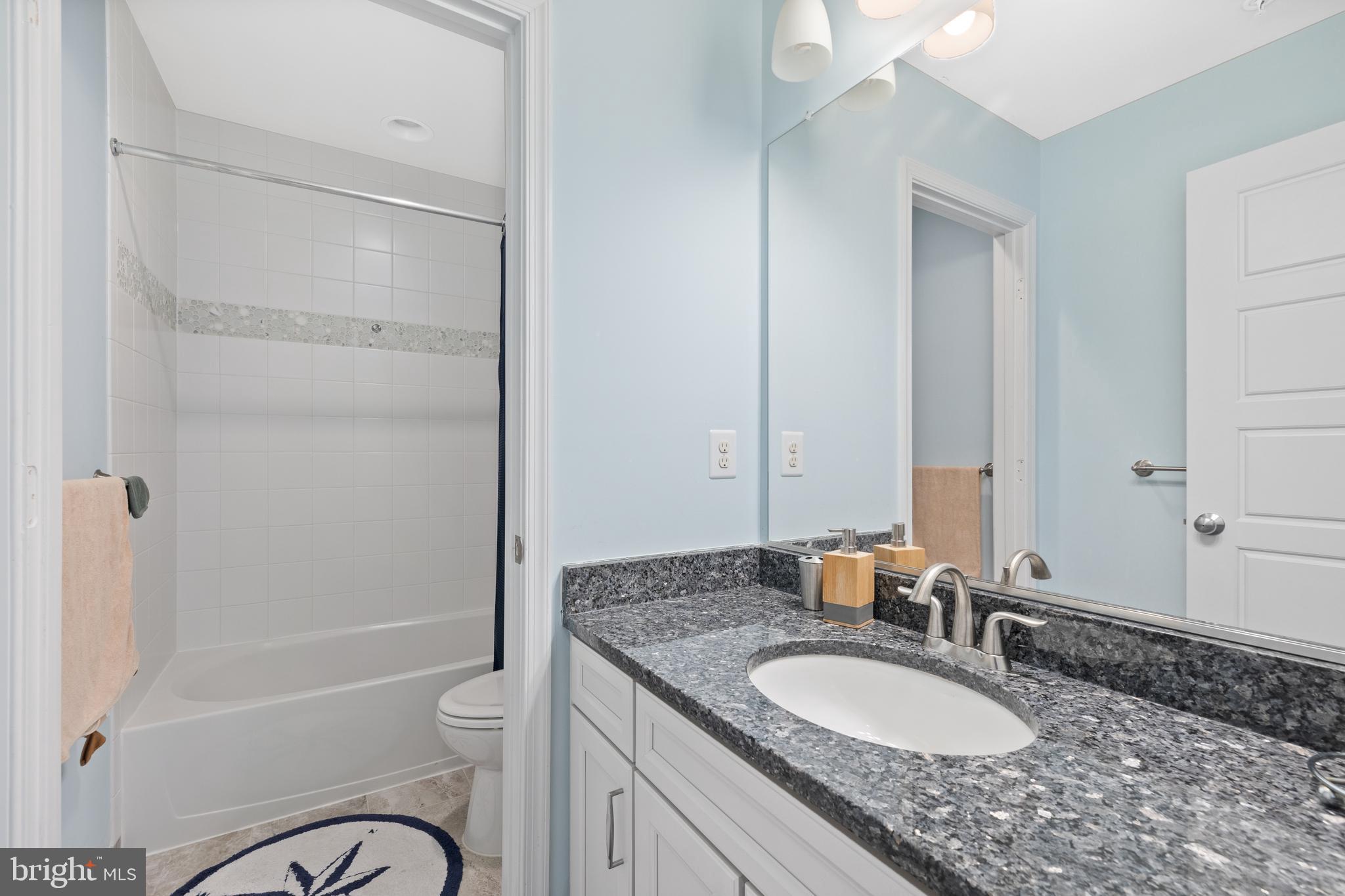 POPLAR RUN - Residential Lease